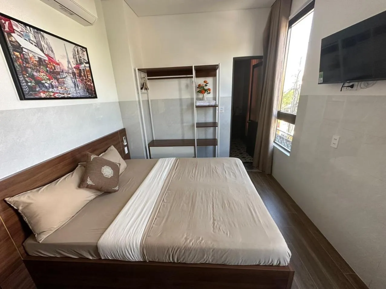 Bedroom, Bed in OYO 1193 Huynh Gia Hotel