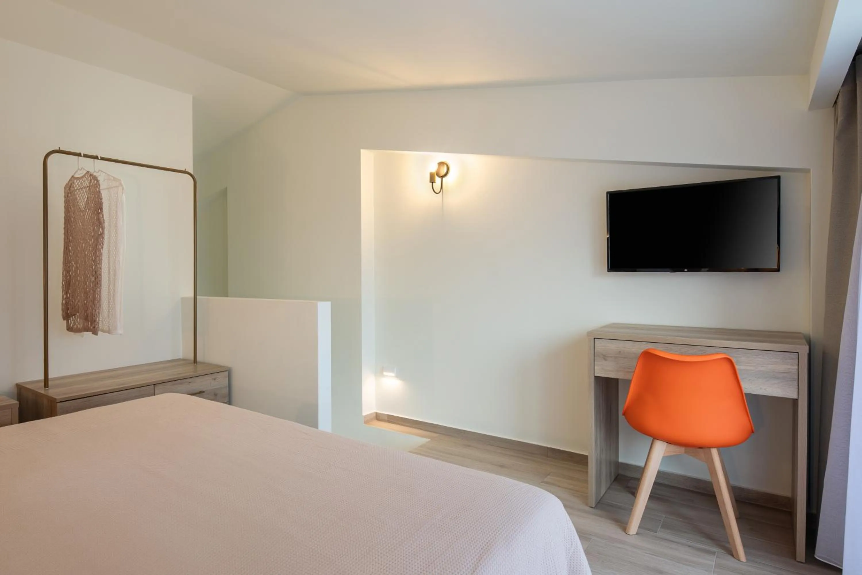 Bedroom, Bed in Aetherion Studios & Suites