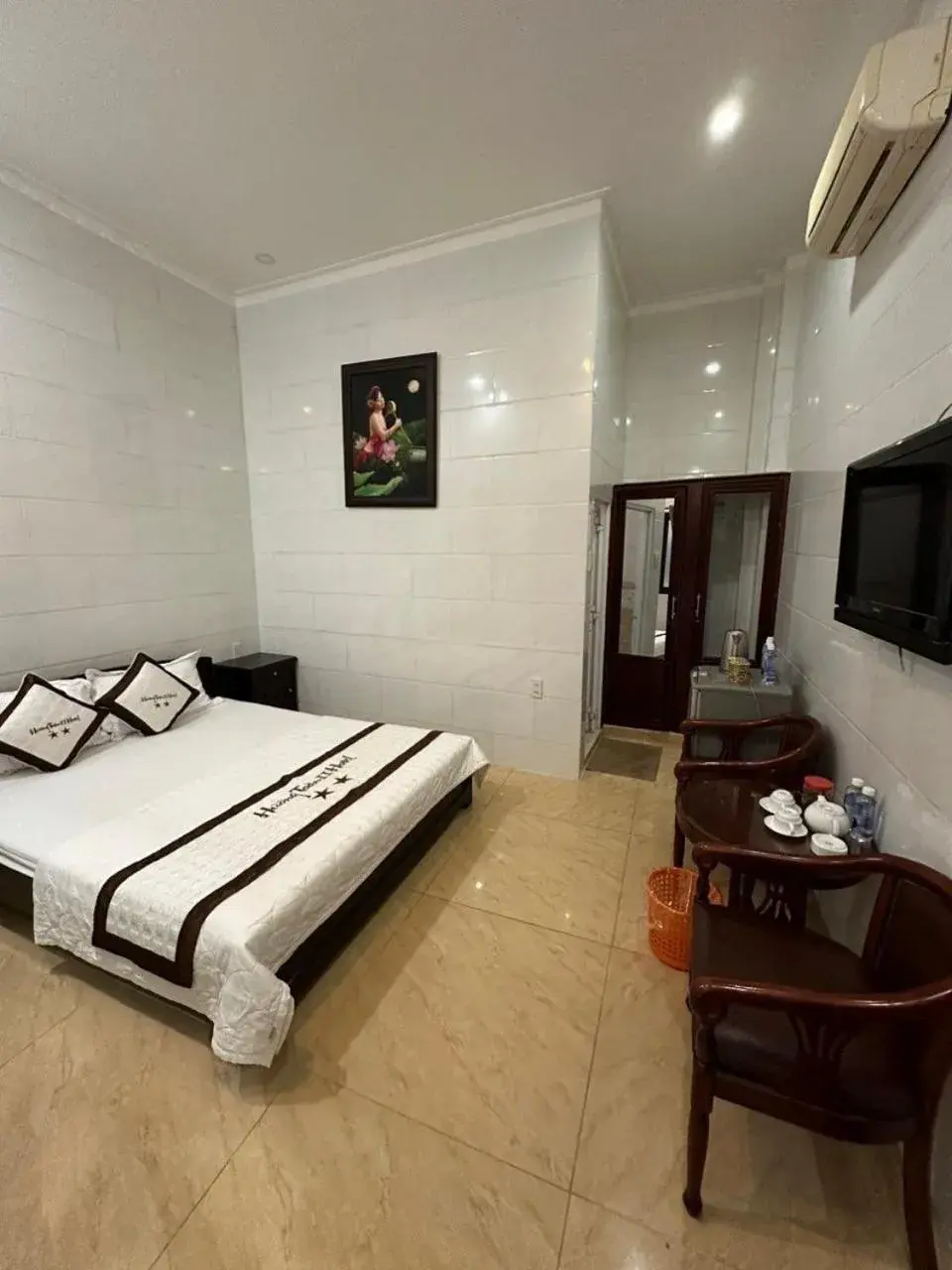 Double Room - single occupancy in Hương Toàn 2 Hotel Double Room - single occupancy in Hương Toàn 2 Hotel