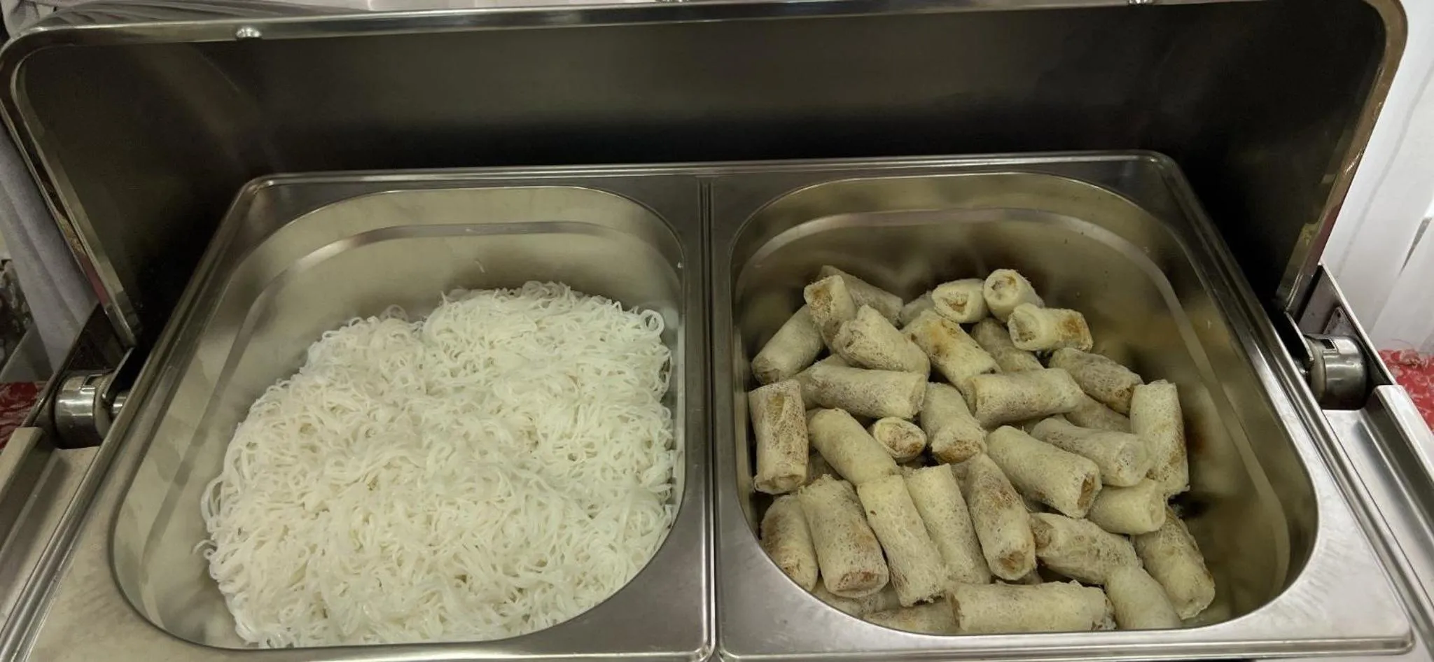 Restaurant/places to eat in Hương Toàn 2 Hotel