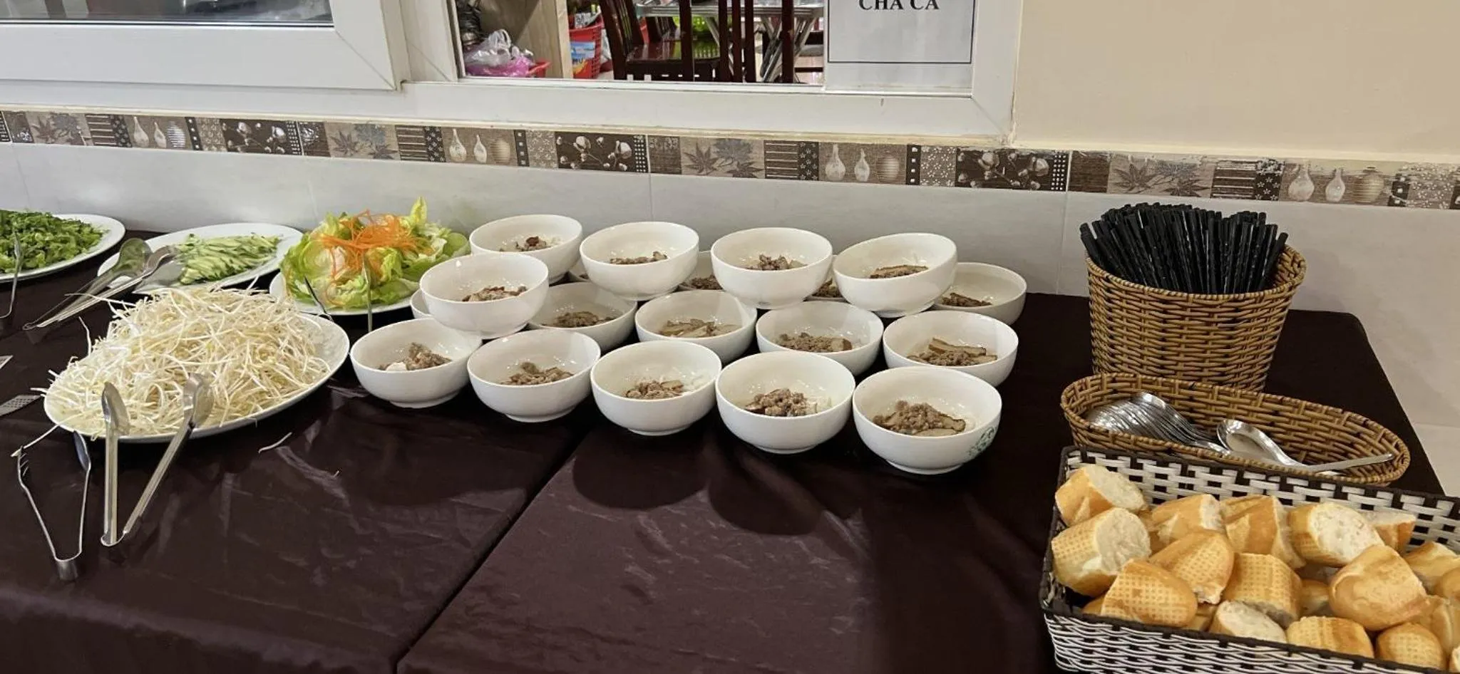 Restaurant/places to eat in Hương Toàn 2 Hotel