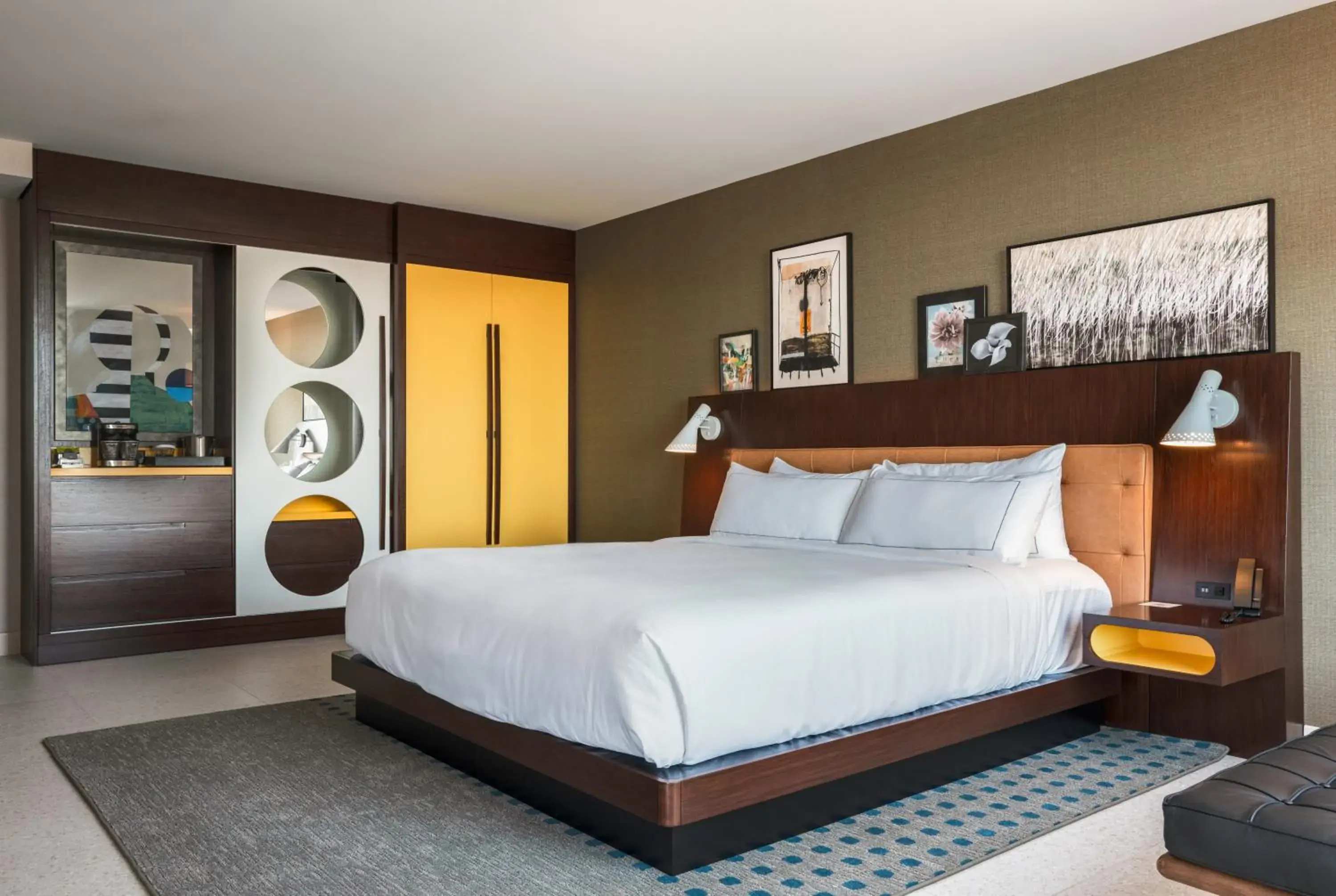 One-Bedroom King Suite in Hilton Buena Park Anaheim One-Bedroom King Suite in Hilton Buena Park Anaheim