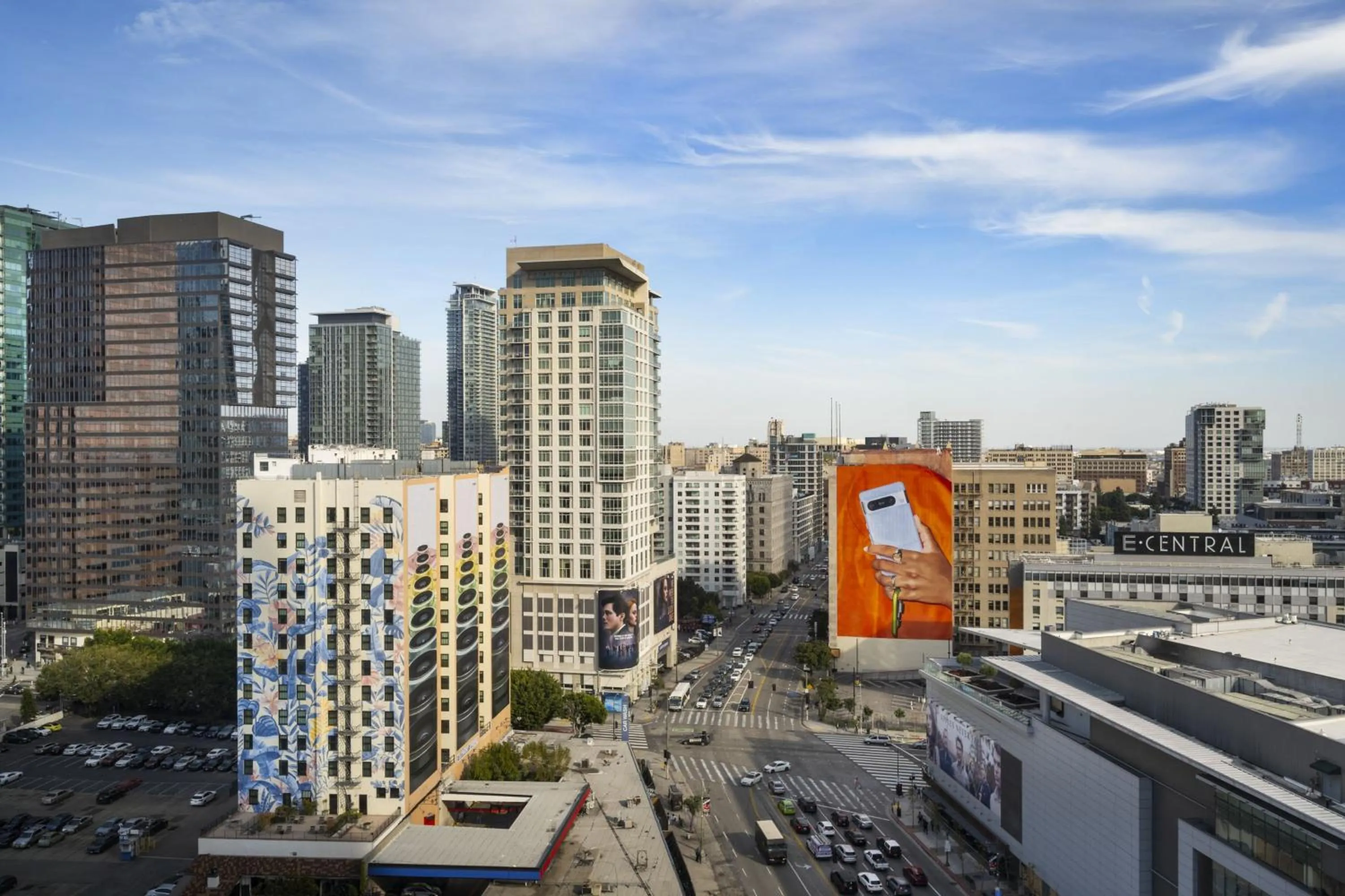 Photo of the whole room in Courtyard by Marriott Los Angeles L.A. LIVE