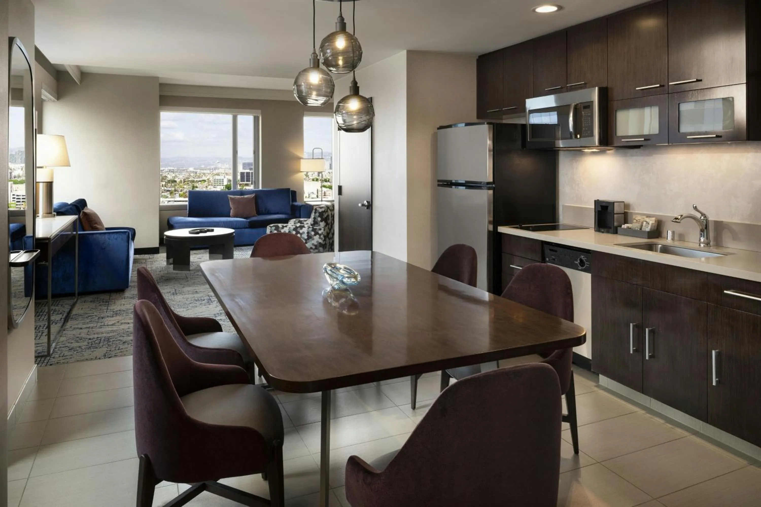 Kitchen or kitchenette in Residence Inn by Marriott Los Angeles L.A. LIVE