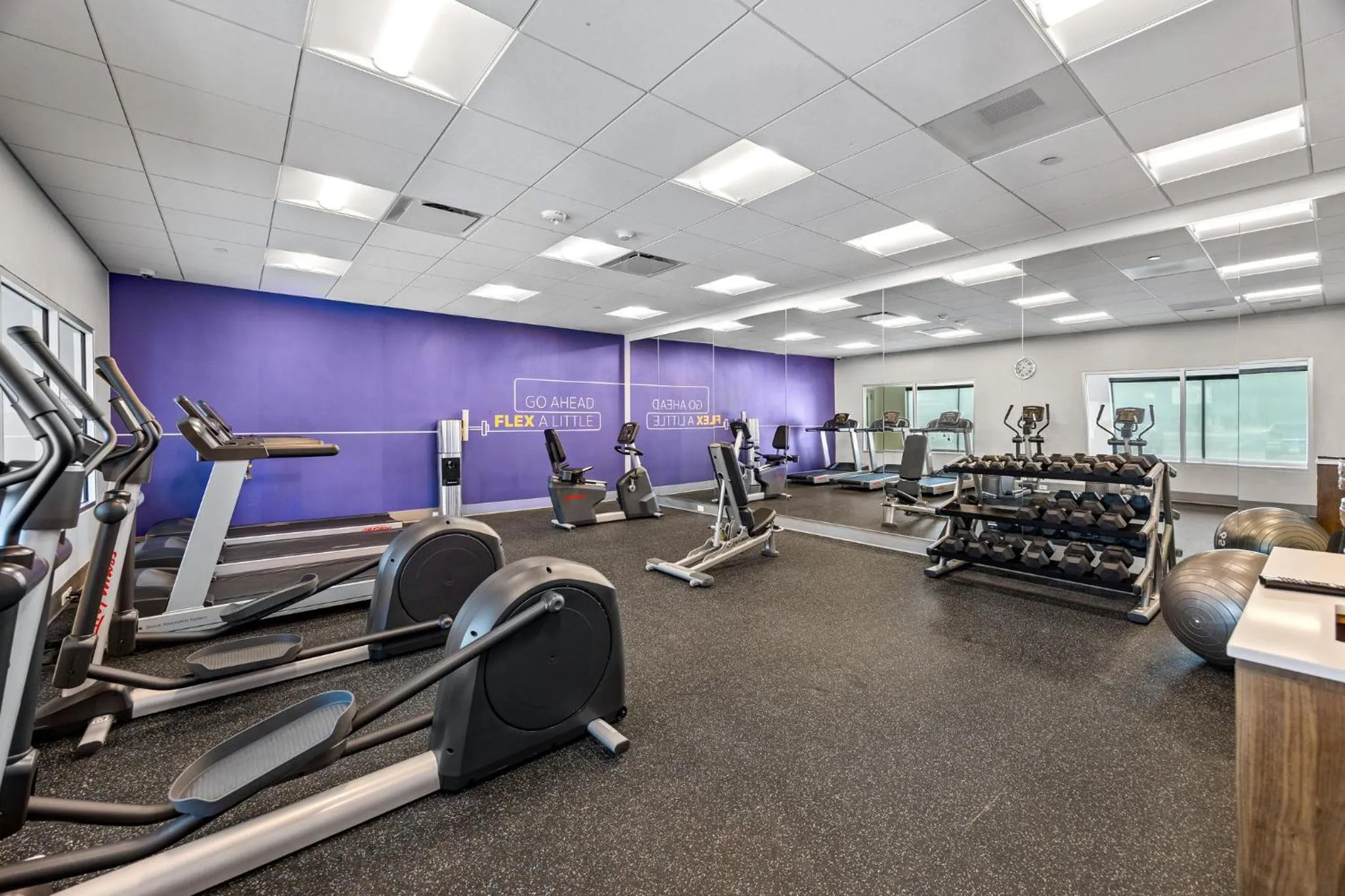 Spa and wellness centre/facilities in Holiday Inn Express & Suites Marinette