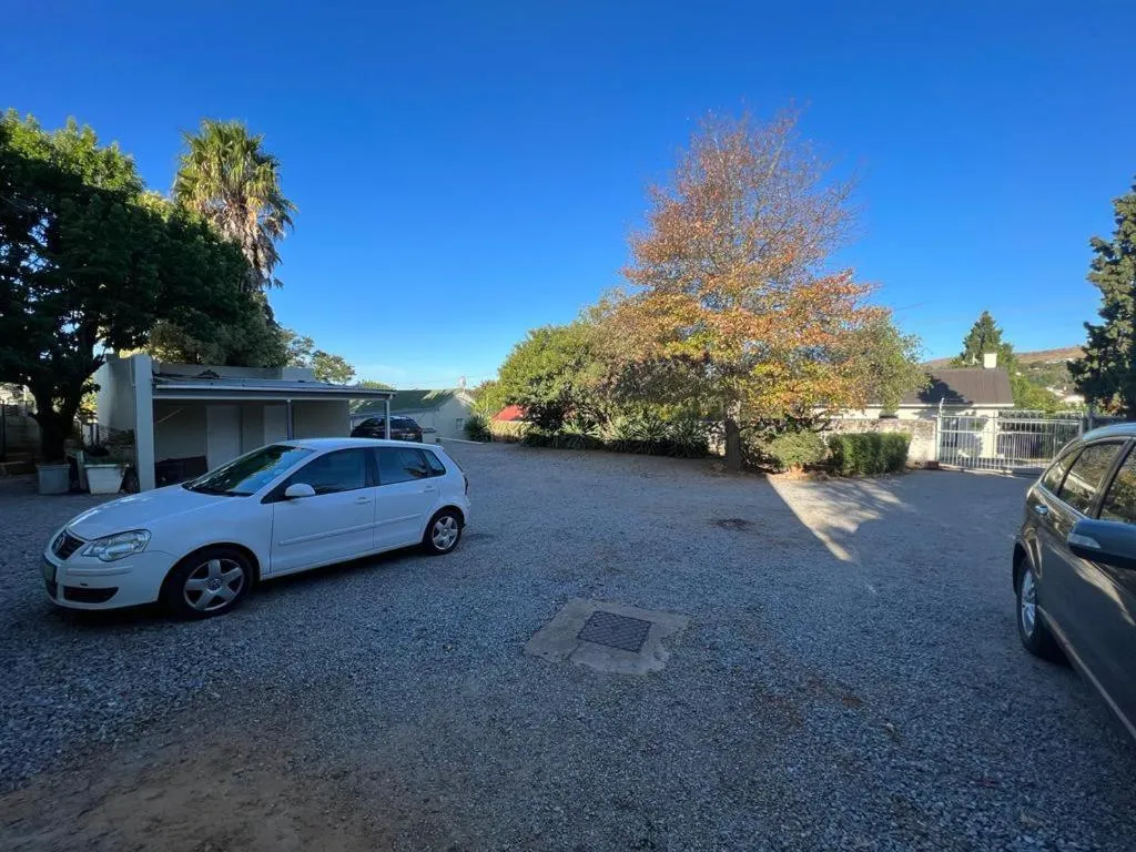 Facade/entrance in The Cock House