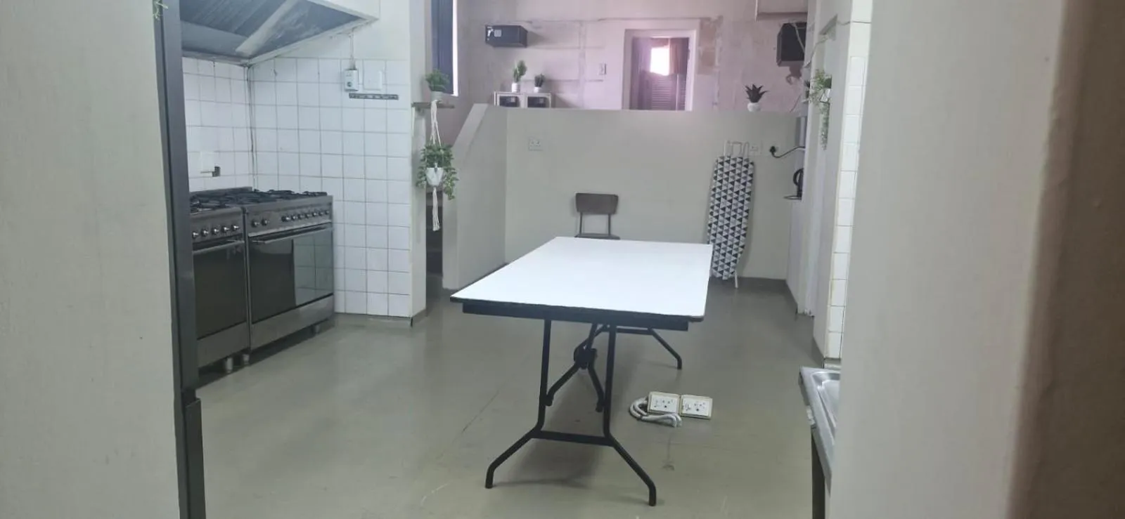 Kitchen or kitchenette in The Cock House