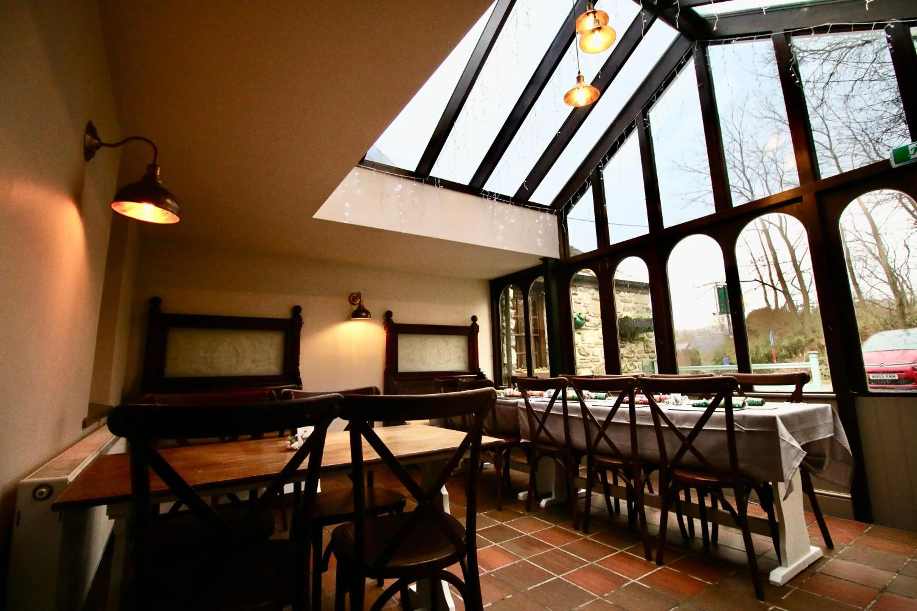 Restaurant/places to eat in The Wolfe Inn Wolfscastle