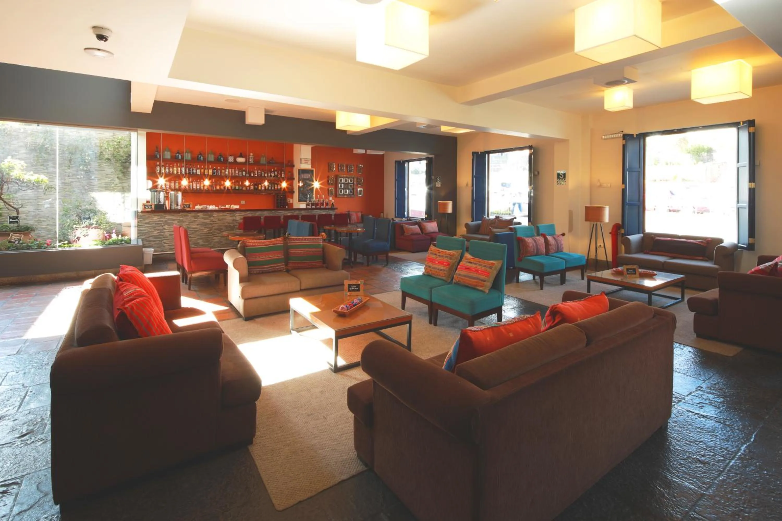 Living room in San Agustin Plaza