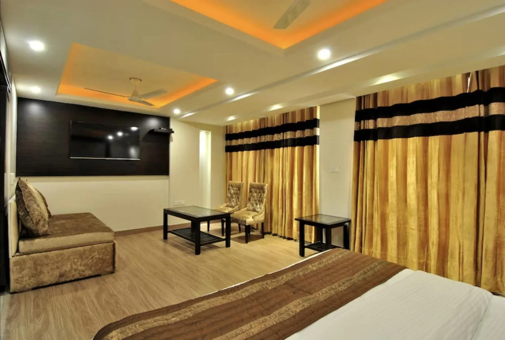 Bedroom in Hotel Sai Miracle - New Delhi