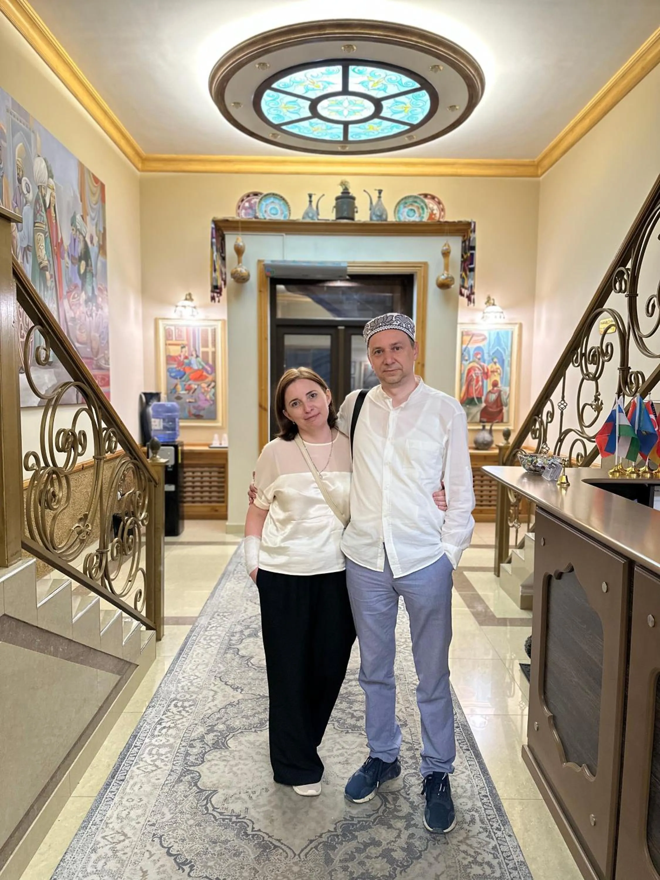 Guests in Hotel Billuri Sitora