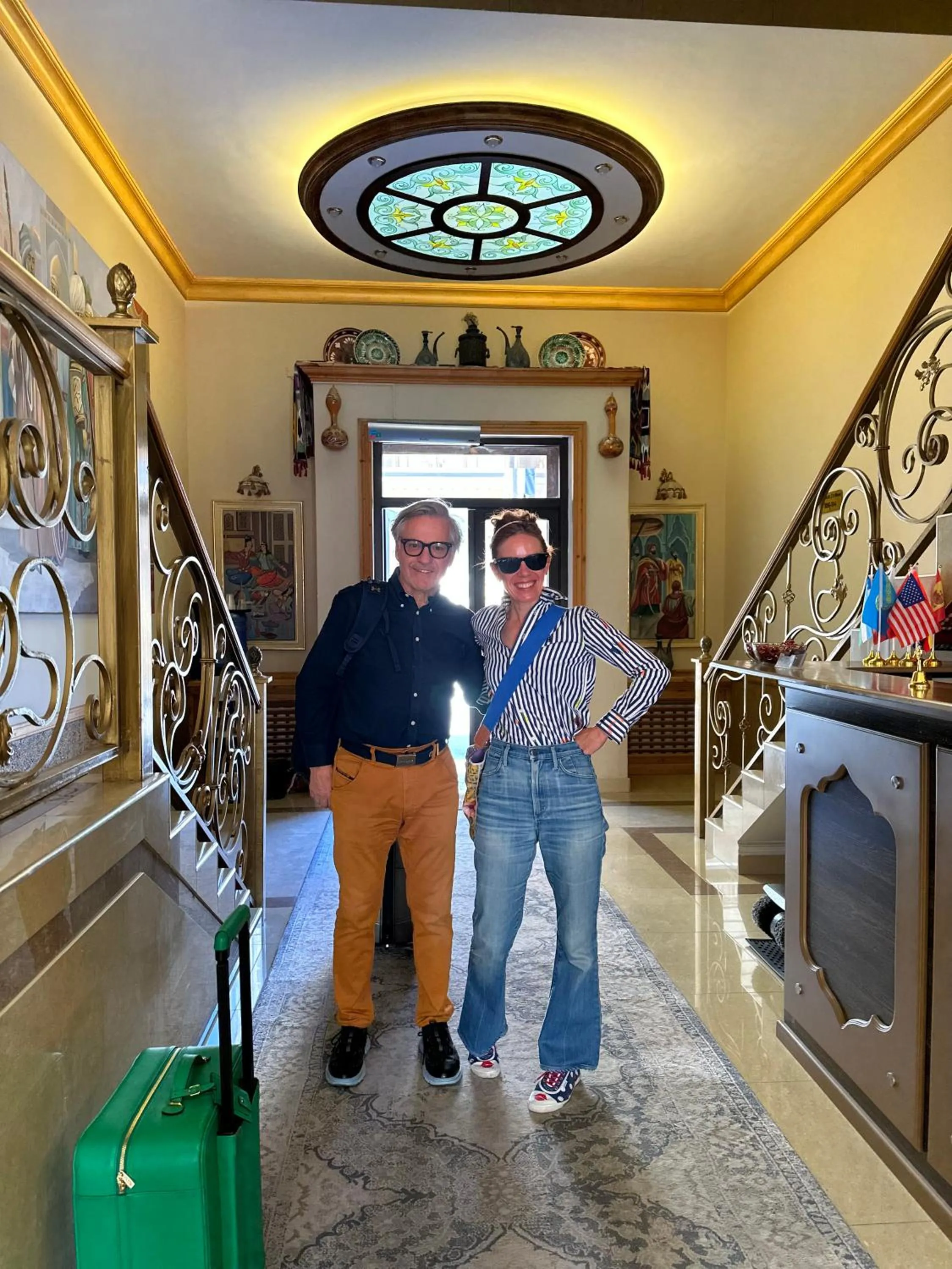 Guests in Hotel Billuri Sitora