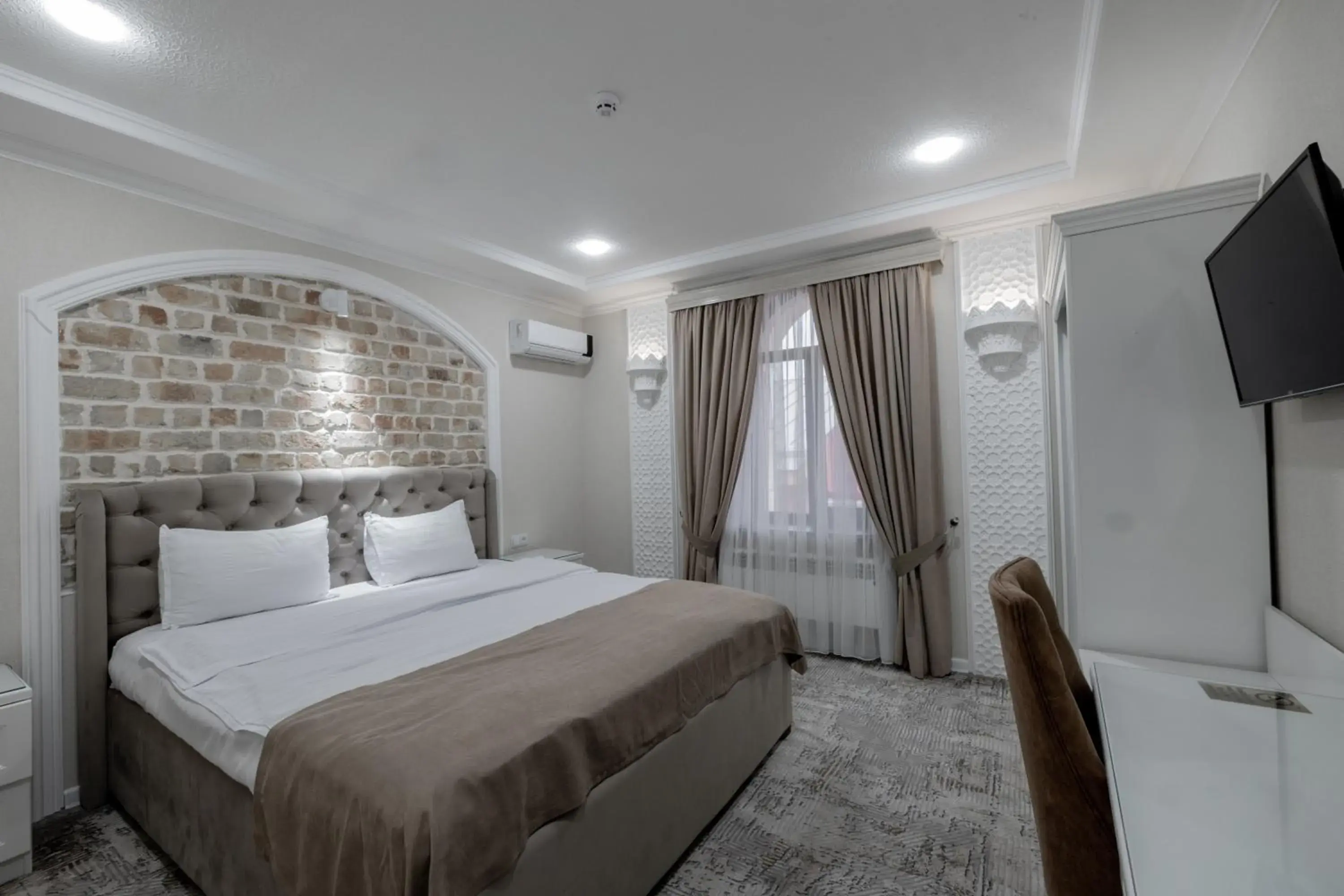 King Room in Hotel Billuri Sitora King Room in Hotel Billuri Sitora