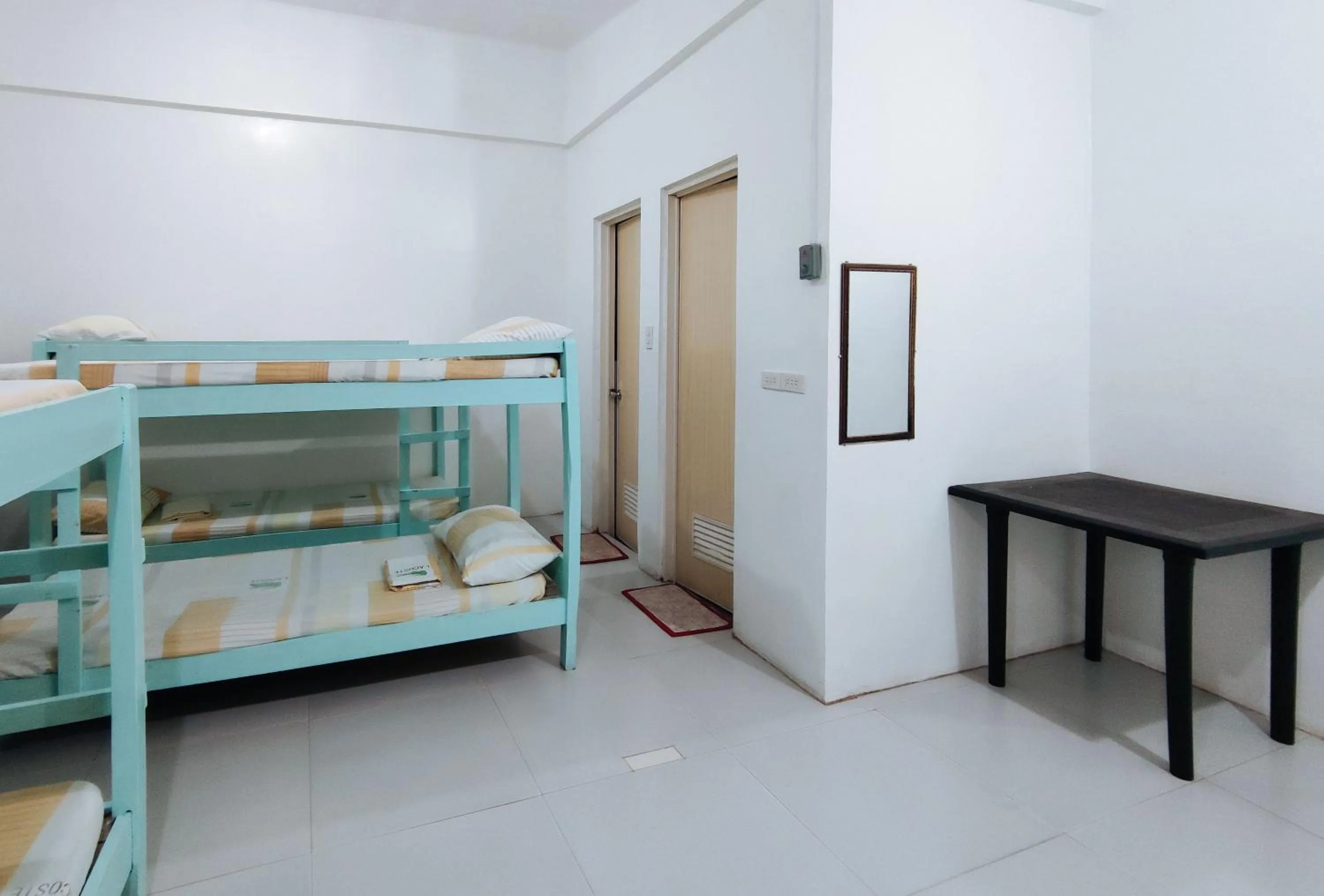 Bedroom, Bed in Iloilo Paraw Beach Resort