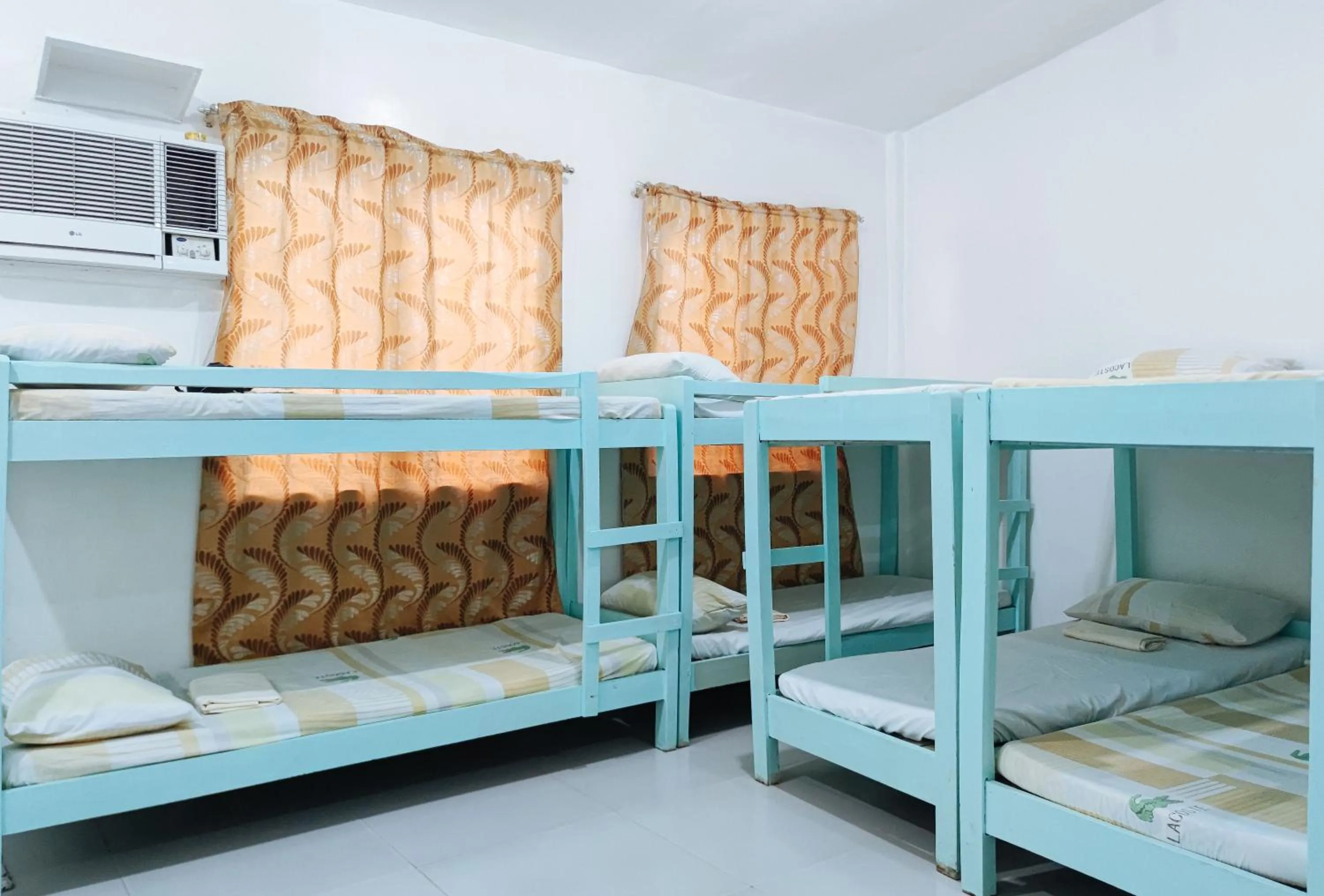 Bedroom, Bed in Iloilo Paraw Beach Resort