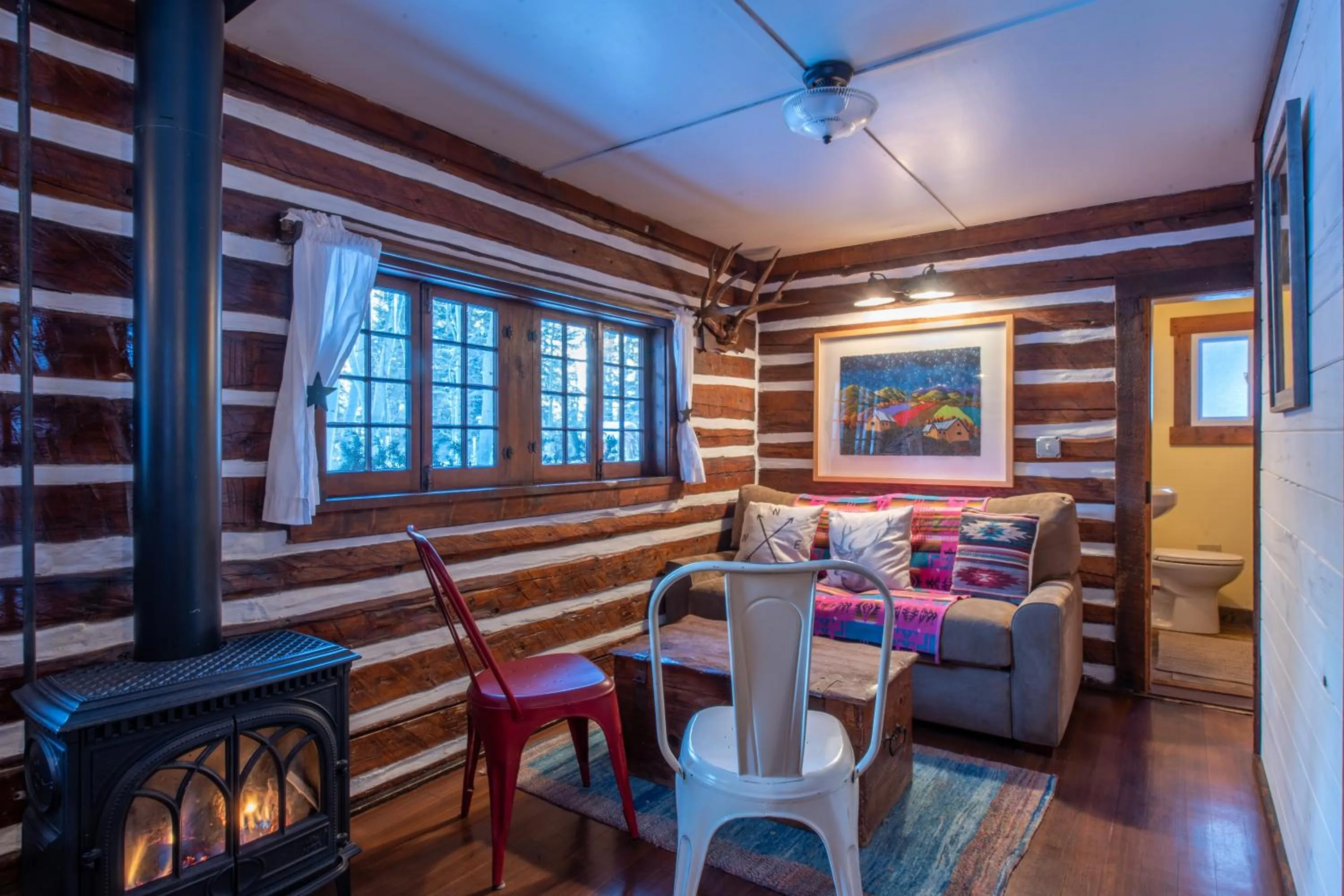 Pioneer Guest Cabins