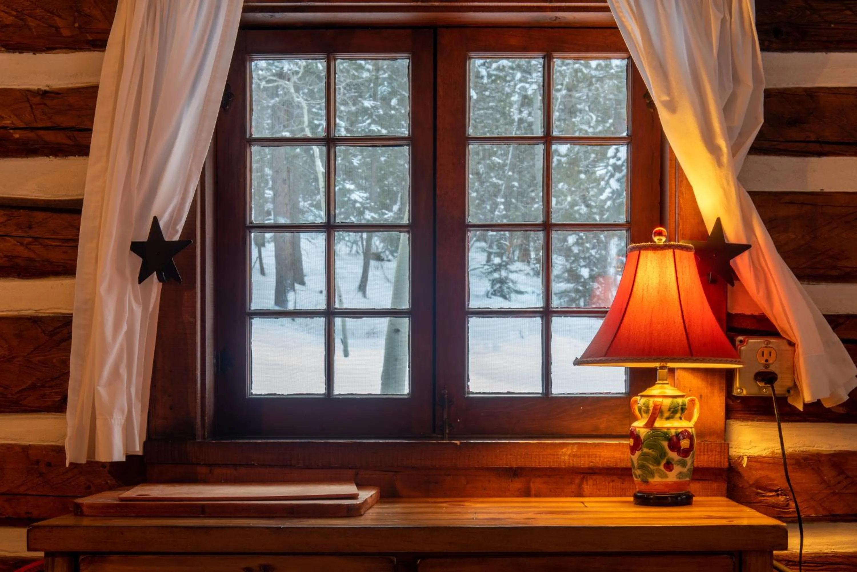 Pioneer Guest Cabins