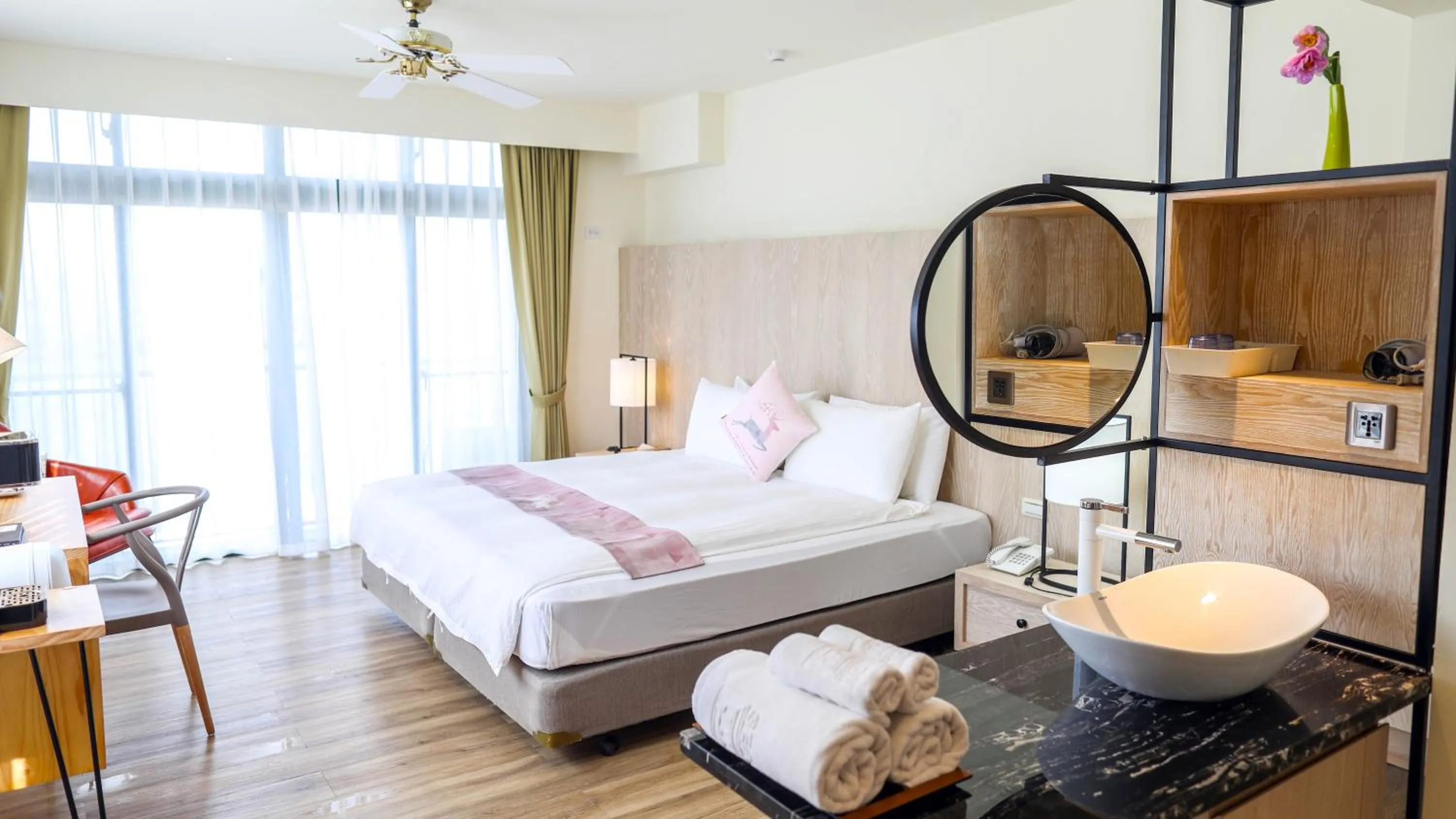 Photo of the whole room, Bed in Sea Passion Hotel