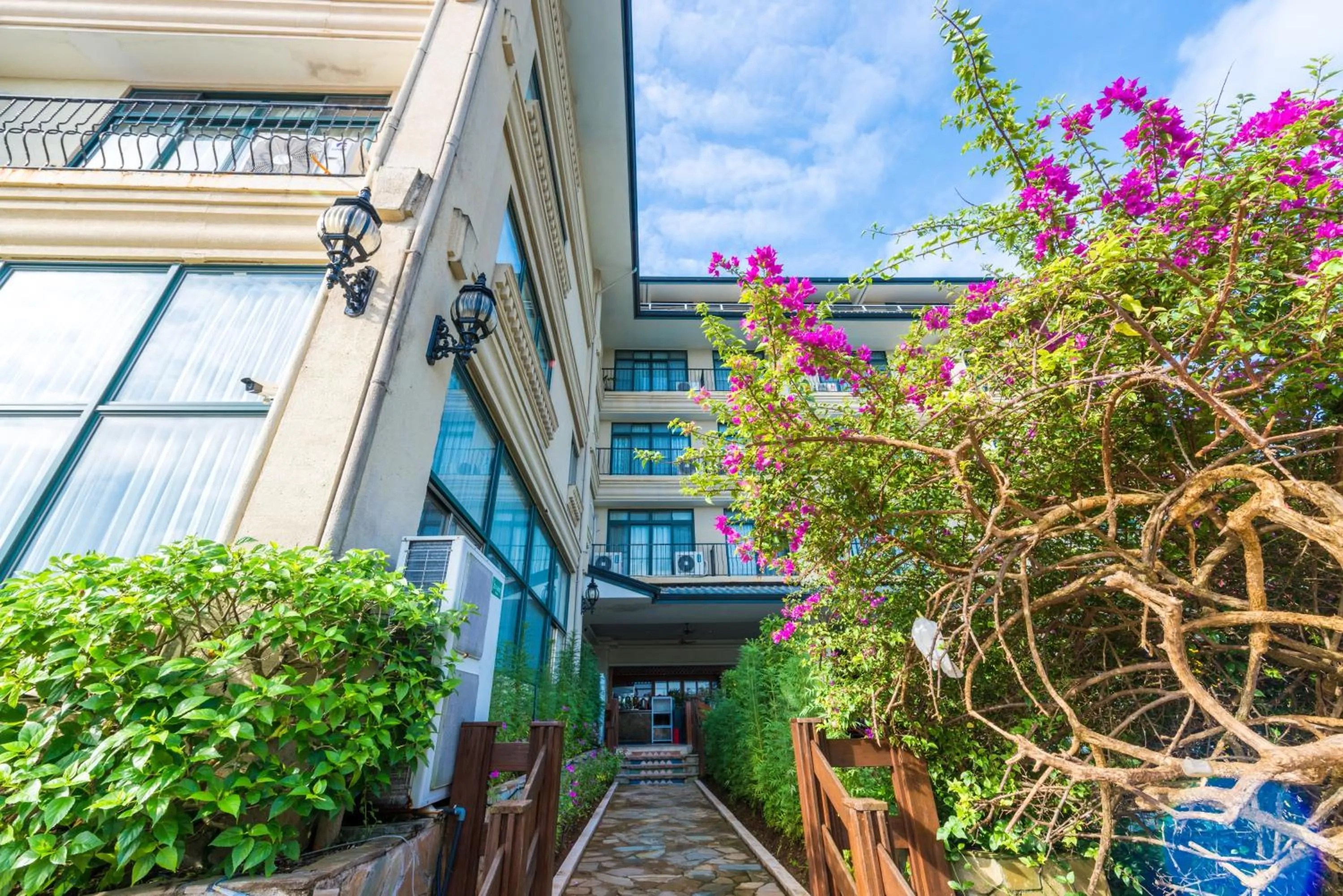 Facade/entrance in Sea Passion Hotel