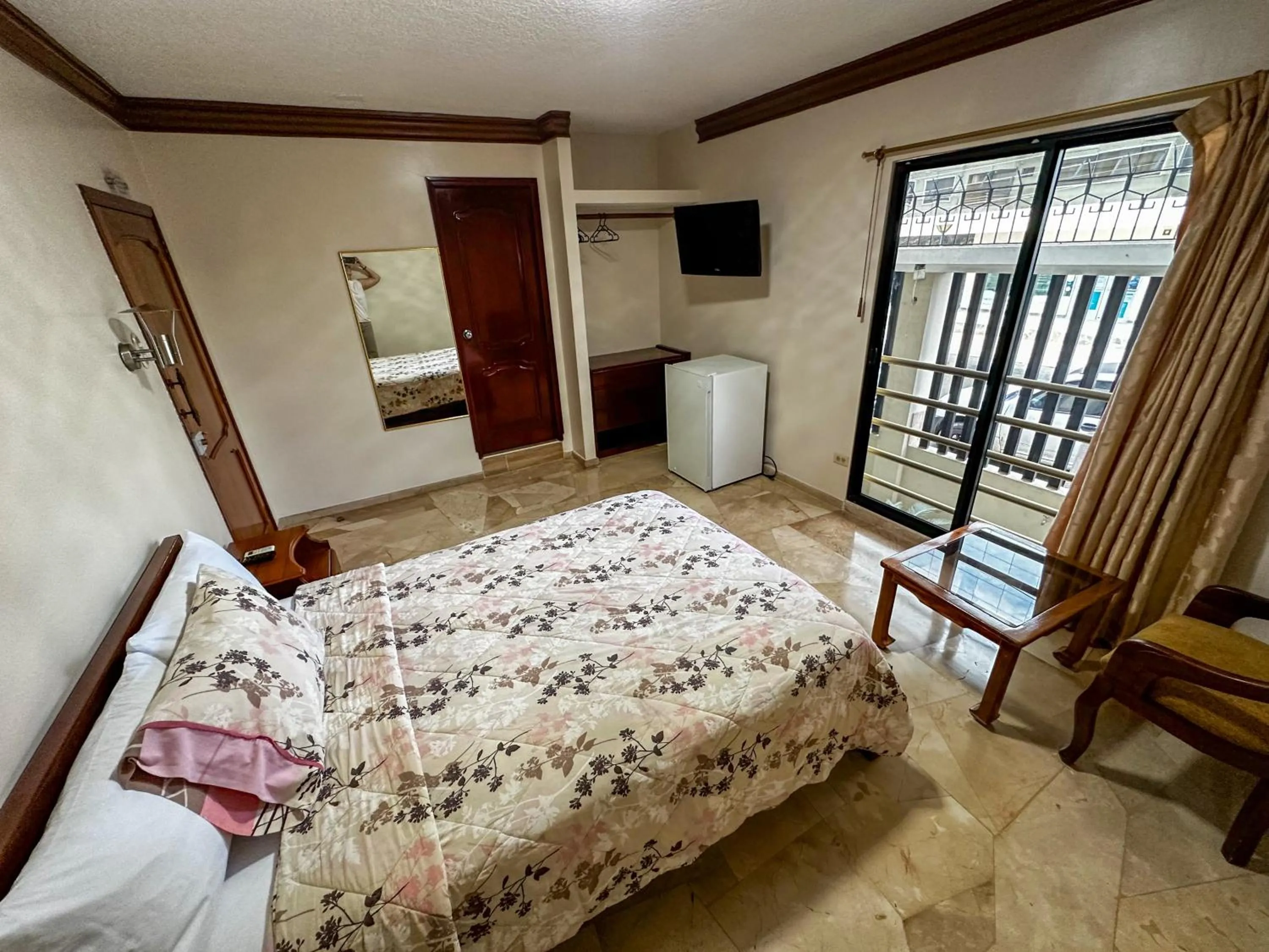 Bed in Hotel Bucaneiro