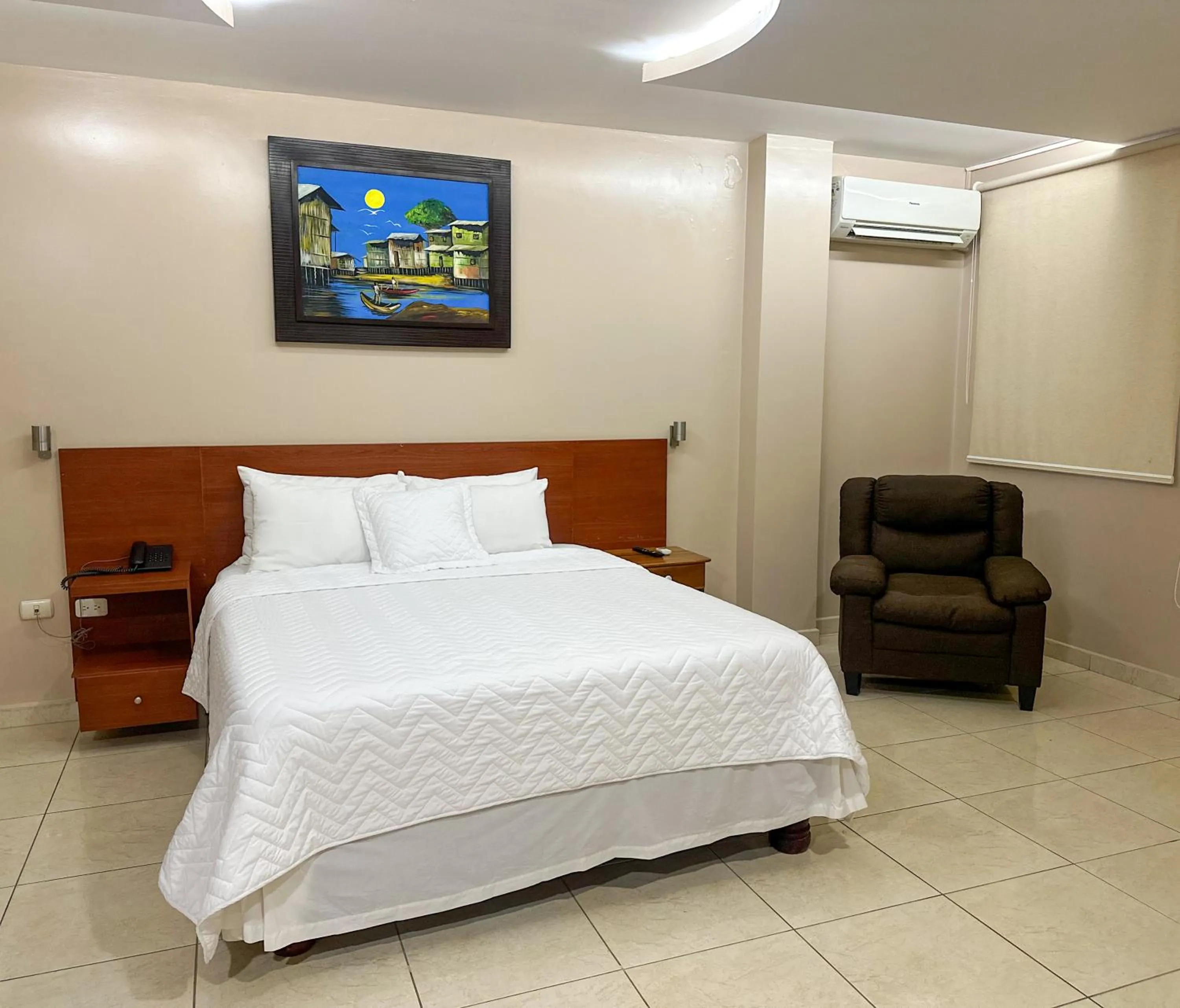 Bed in Hotel Bucaneiro