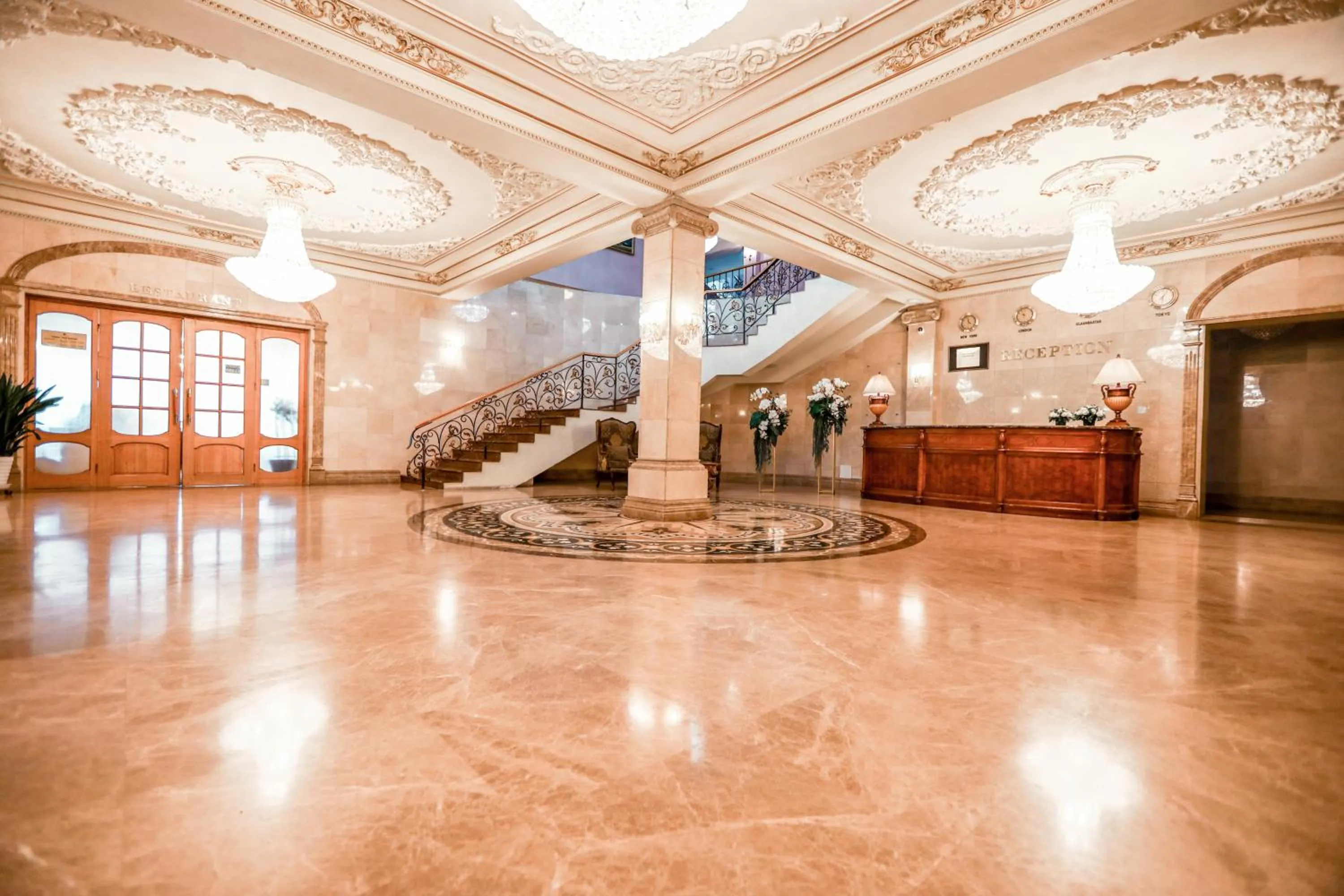 Lobby or reception in Continental Hotel