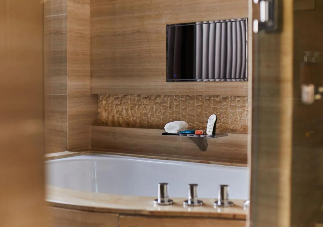 Bath in Mandarin Oriental Pudong, Shanghai