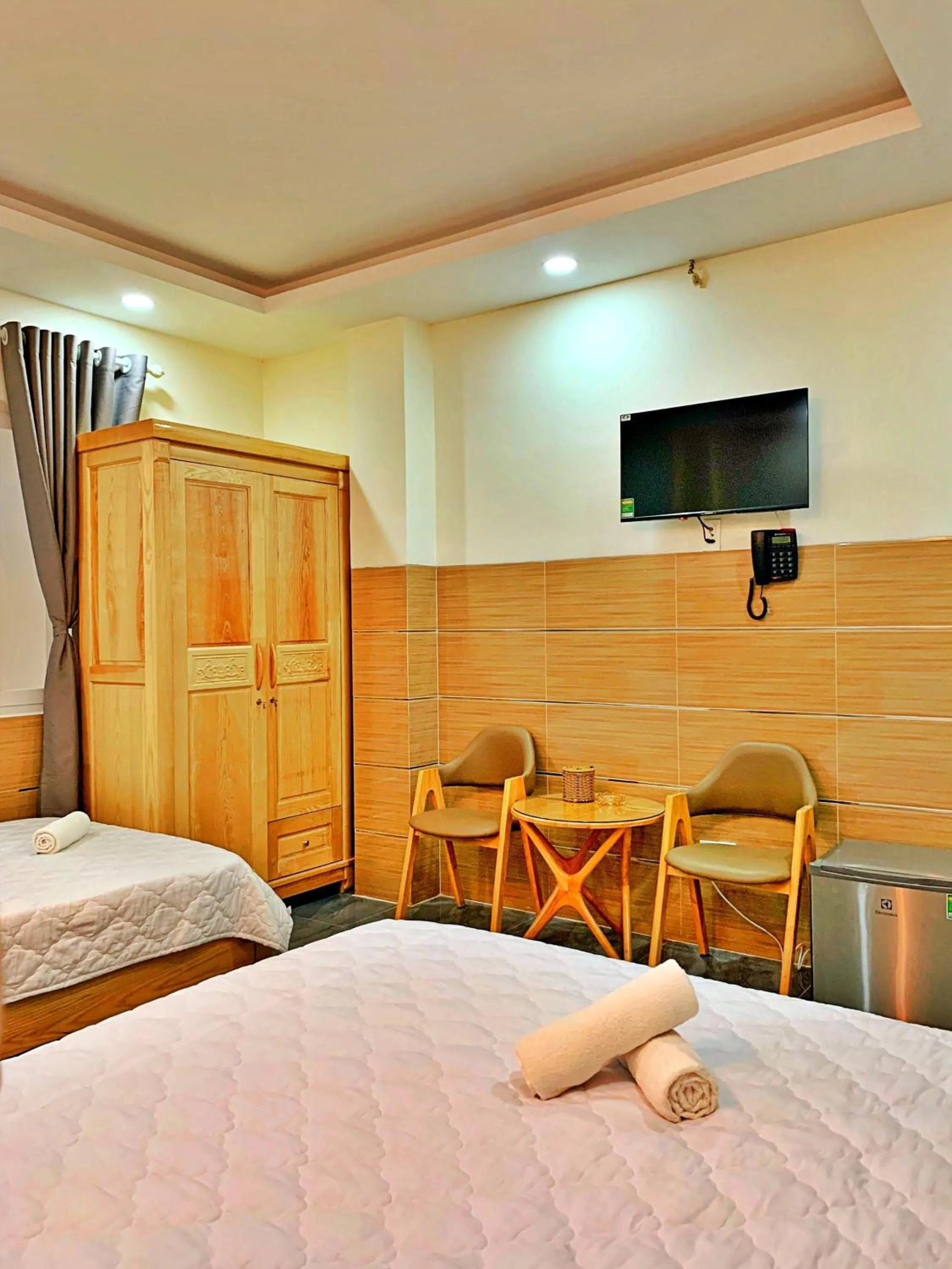 Bed in HANZ 868 Hotel Saigon