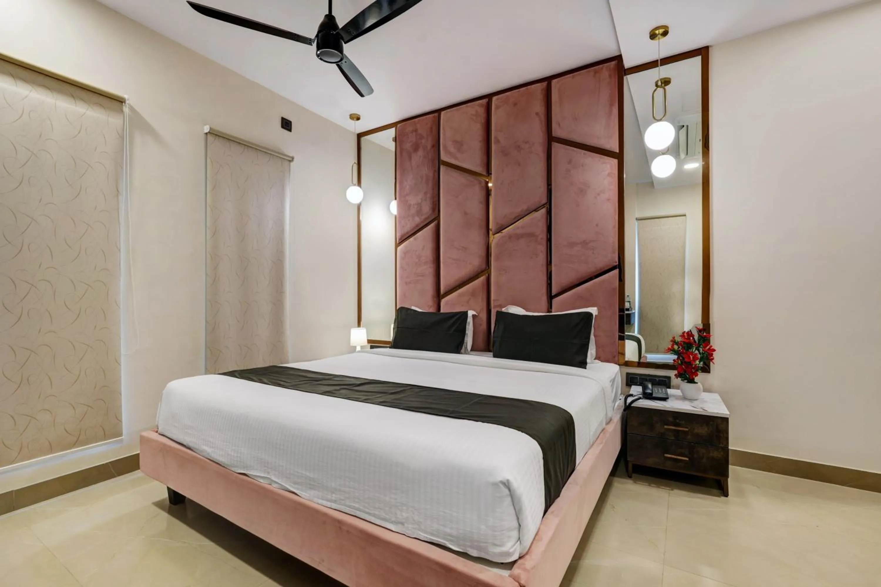 Bedroom, Bed in Astra Hotels & Suites - Koramangala