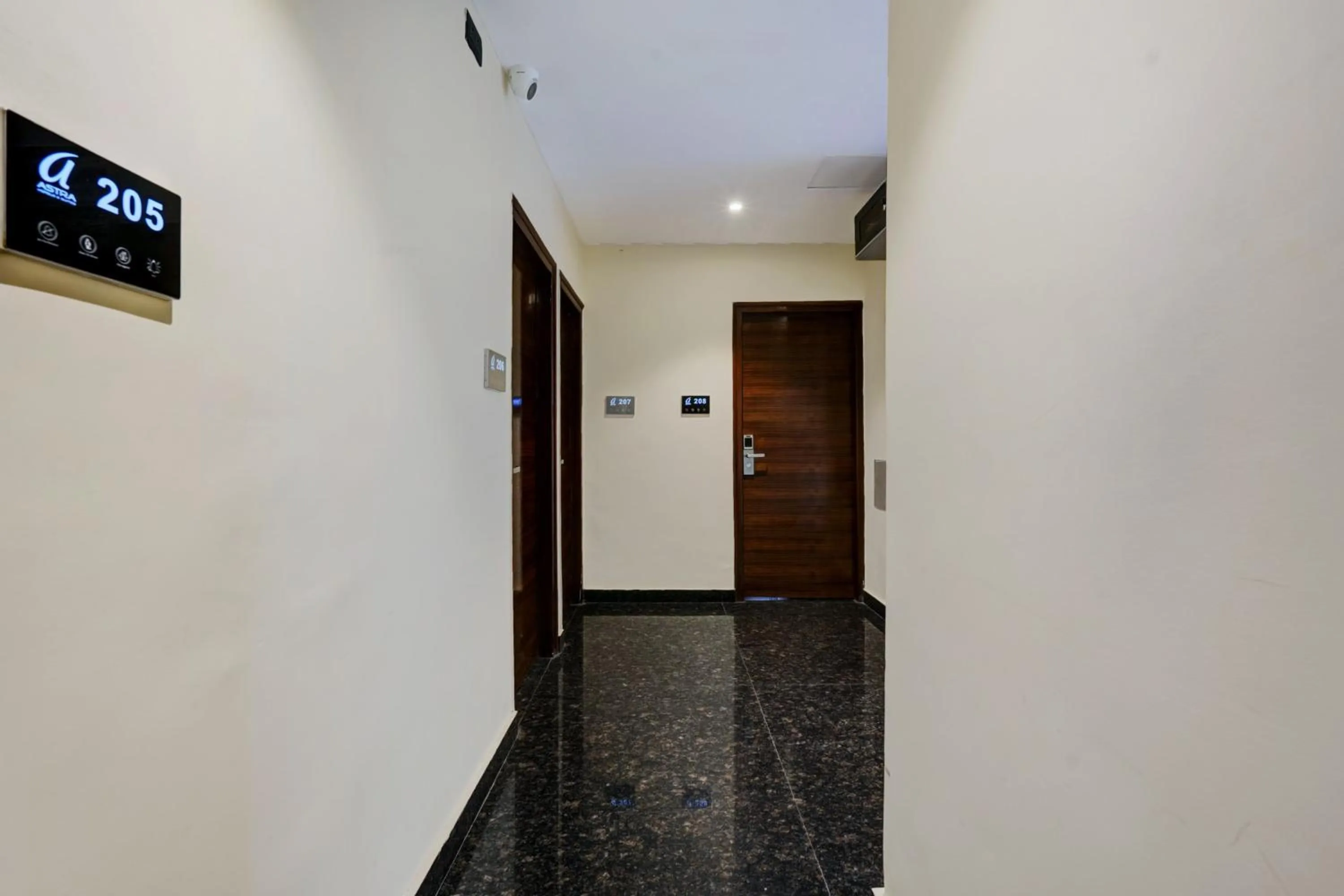 Lobby or reception in Astra Hotels & Suites - Koramangala