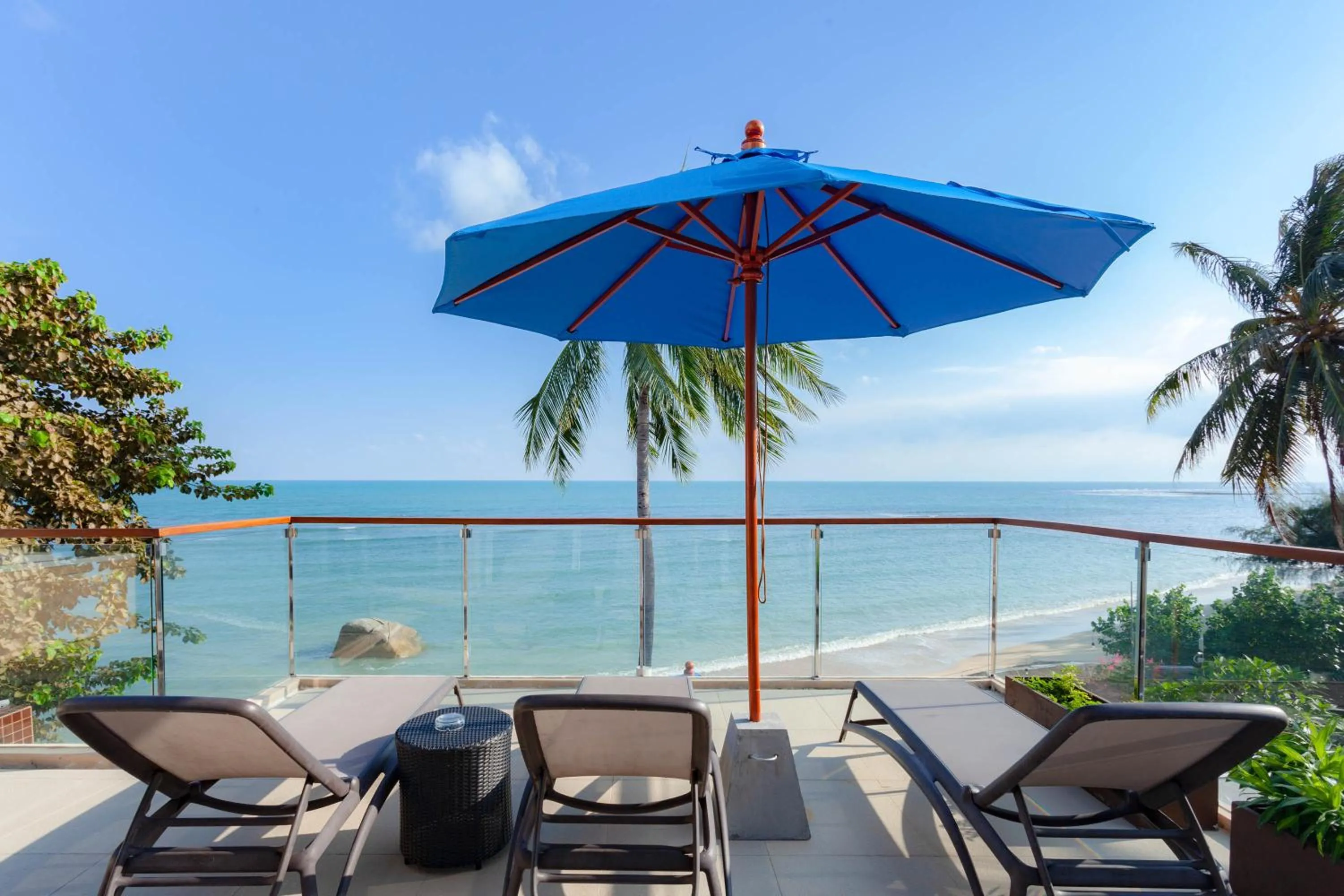Balcony/Terrace in Royal Beach Boutique Resort & Spa Koh Samui