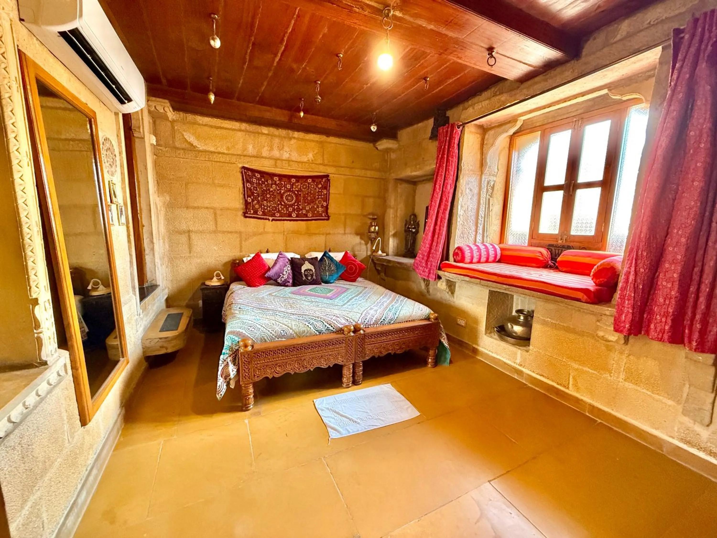 Bed in Hotel Victoria