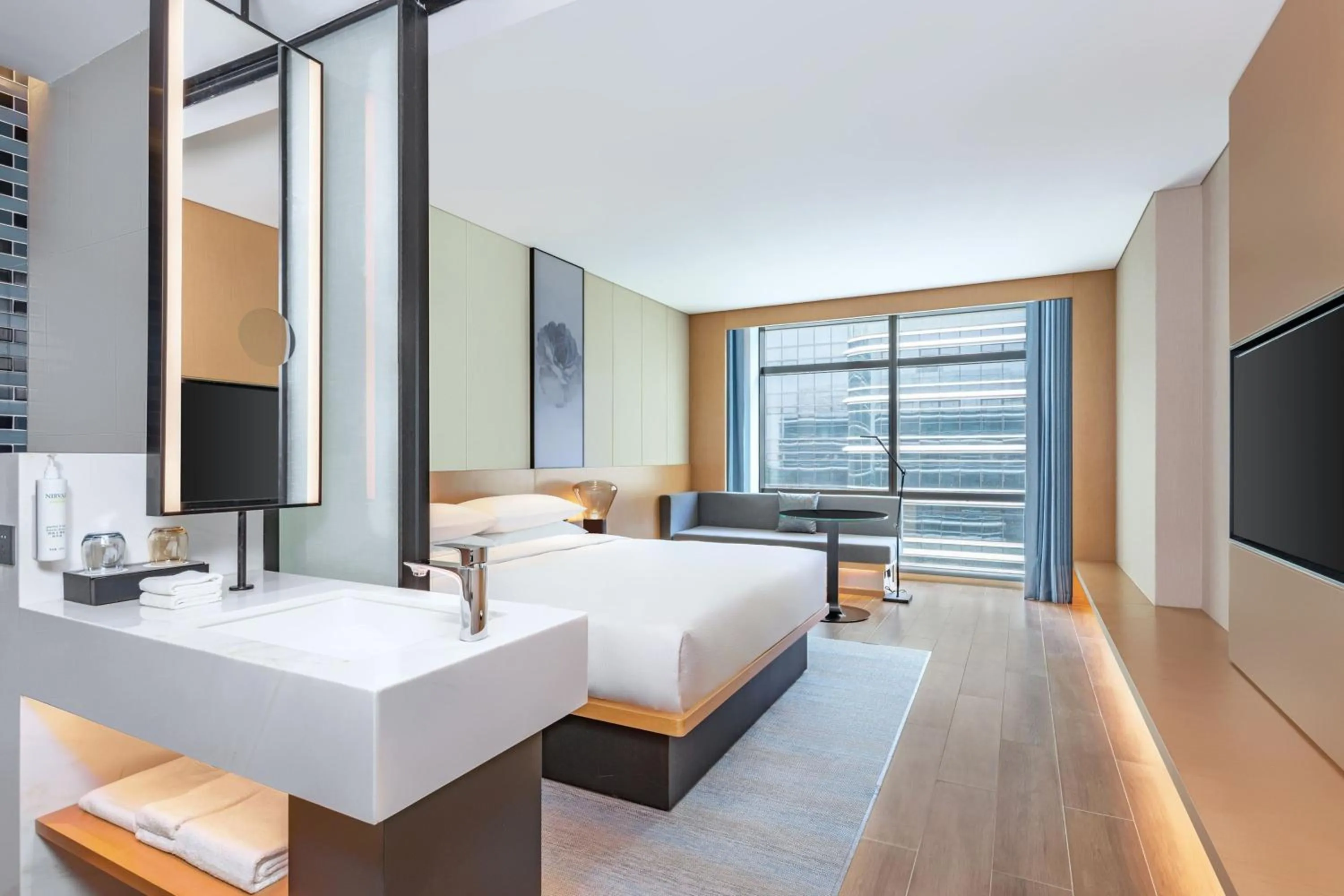 Photo of the whole room, Bed in Fairfield by Marriott Beijing Daxing Airport