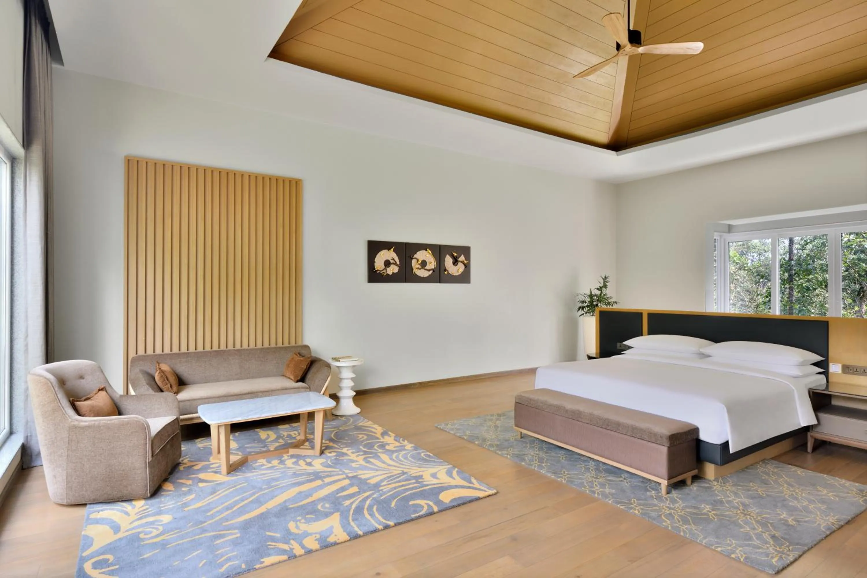 Bed in Coorg Marriott Resort & Spa