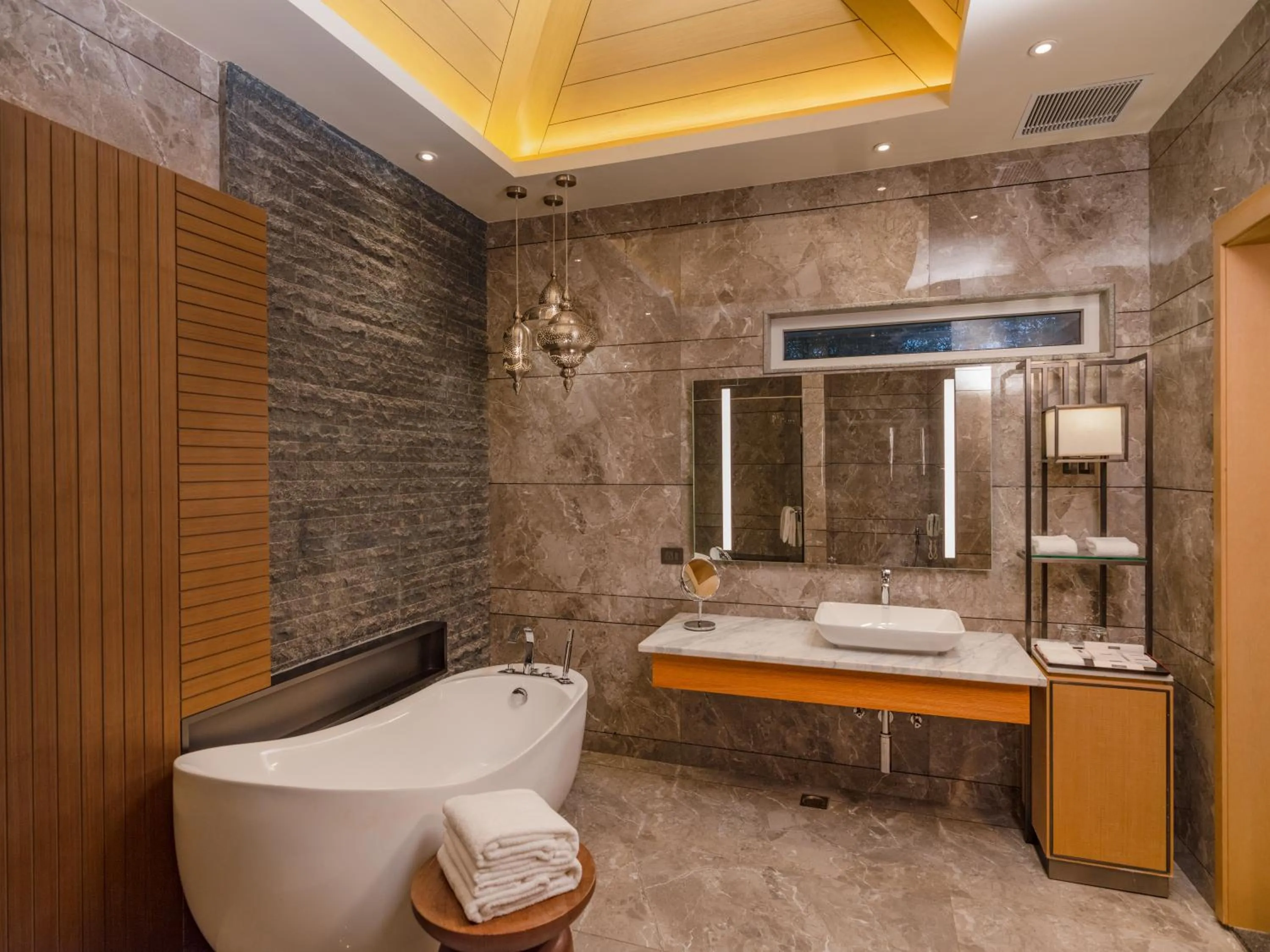 Toilet in Coorg Marriott Resort & Spa