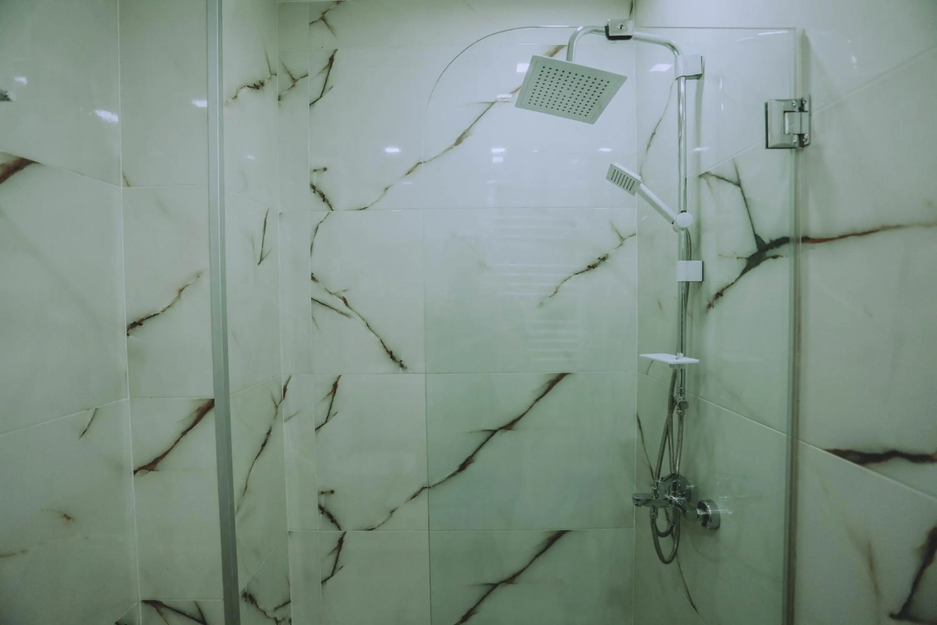 Shower in Royal Medis Hotel