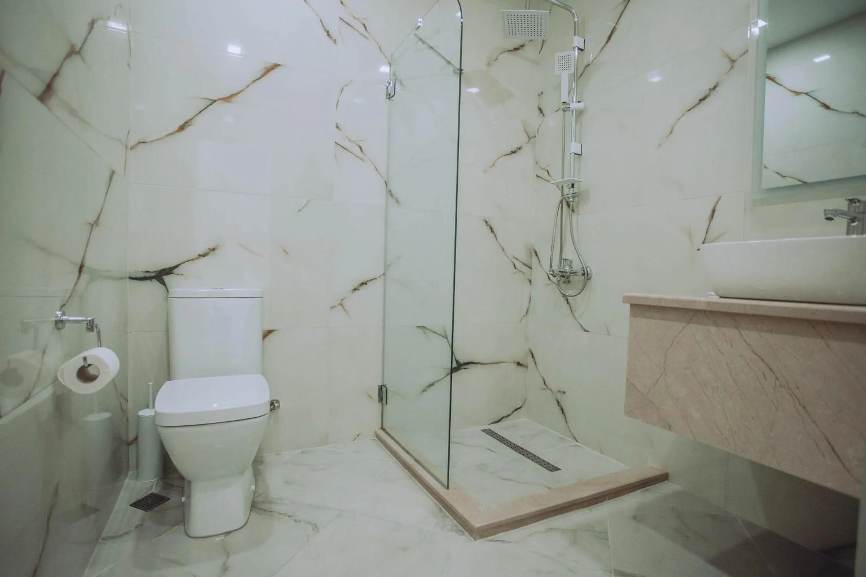 Shower in Royal Medis Hotel