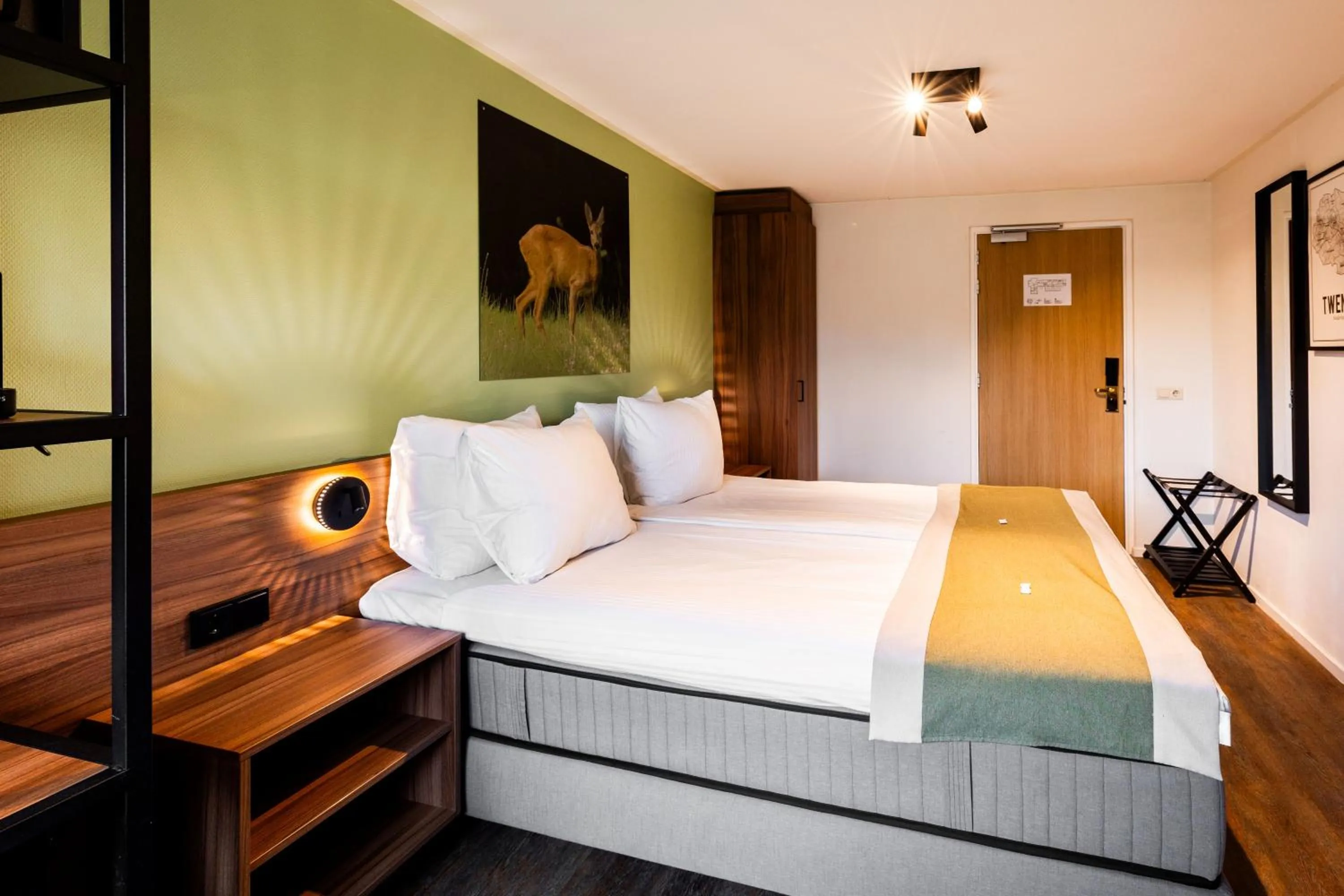 Bed in Landhuis Hotel de Herikerberg