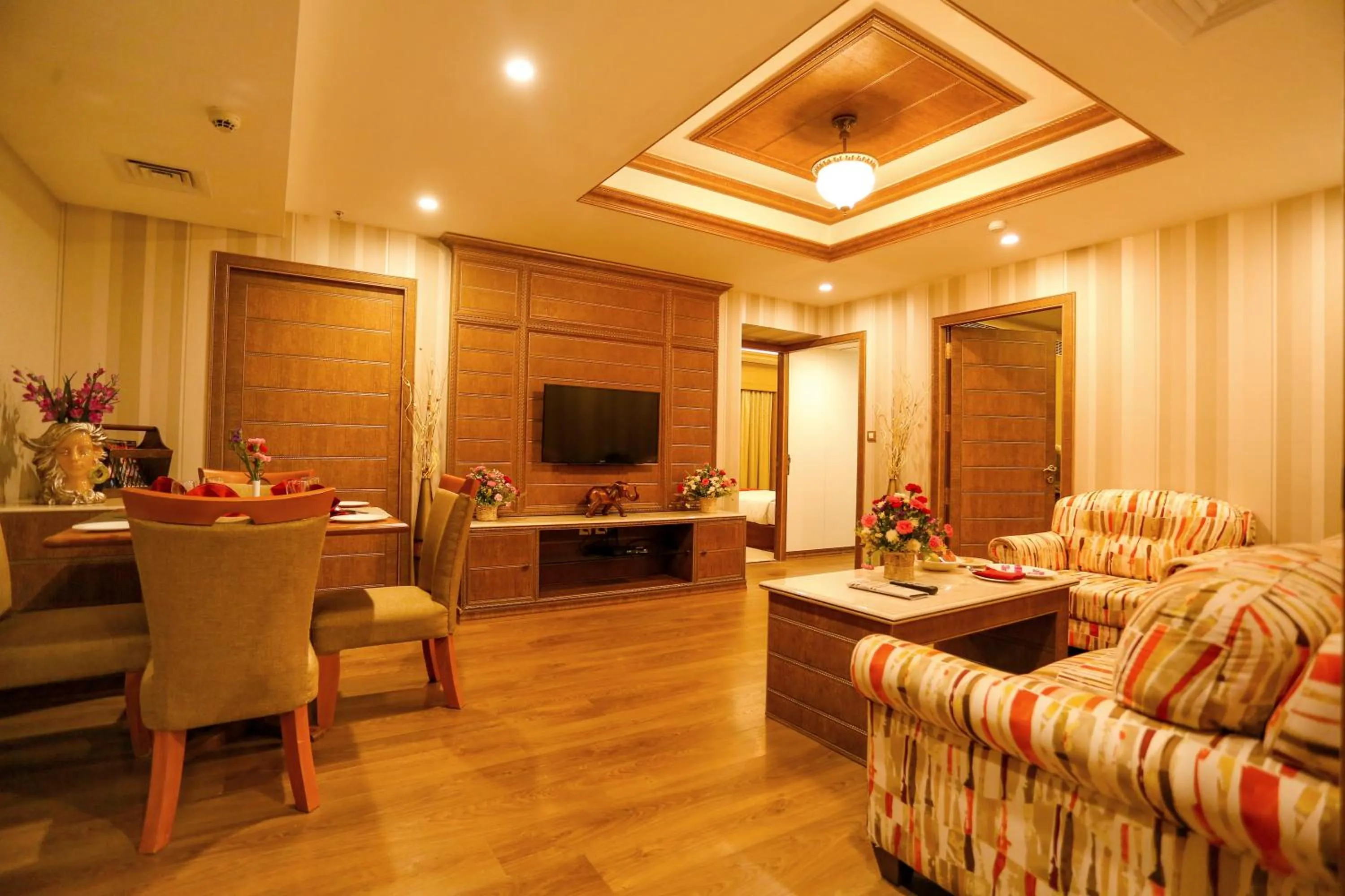 Business facilities in Sivaraj Inn Salem