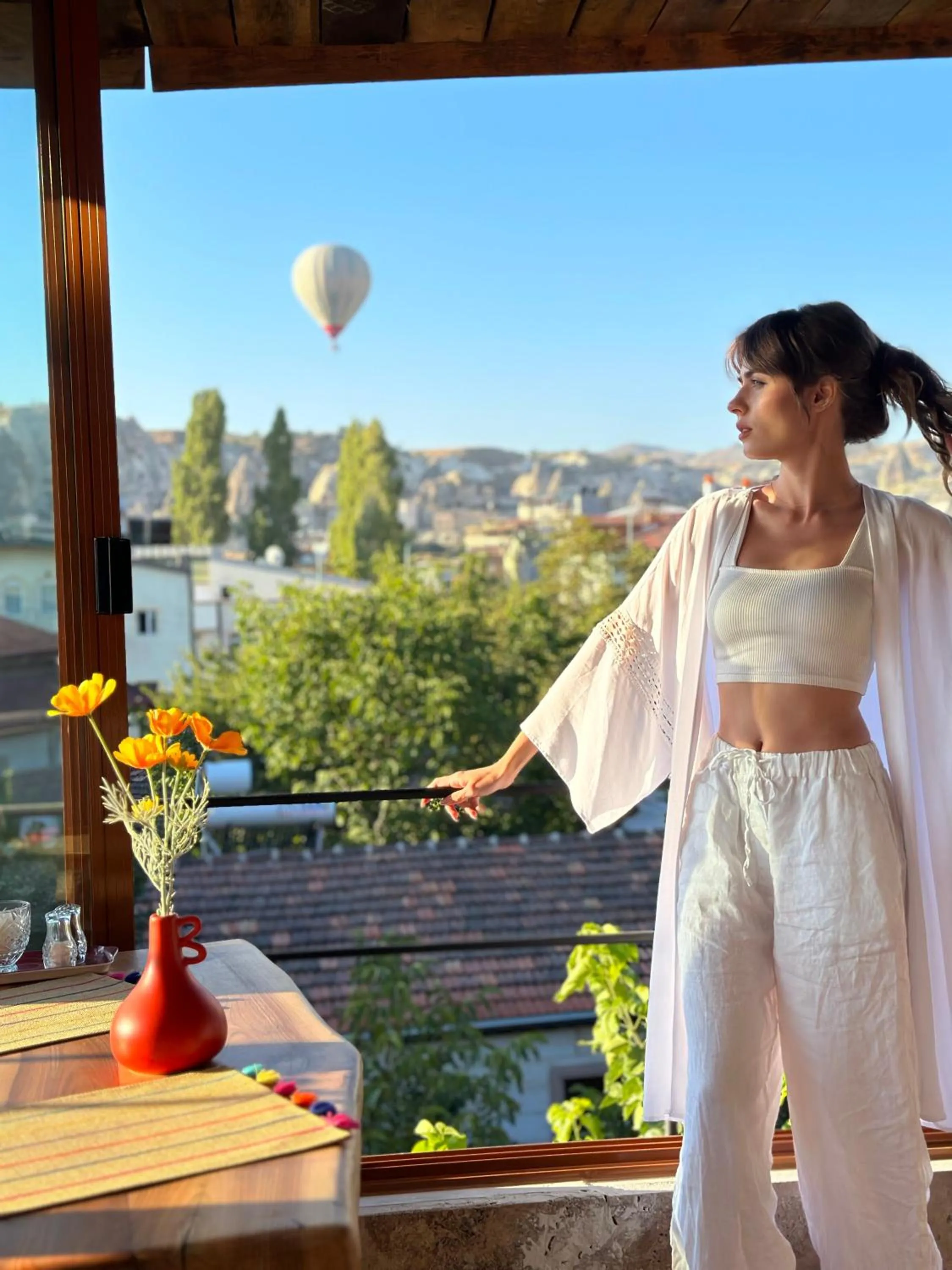 Day in Aysel Inn House