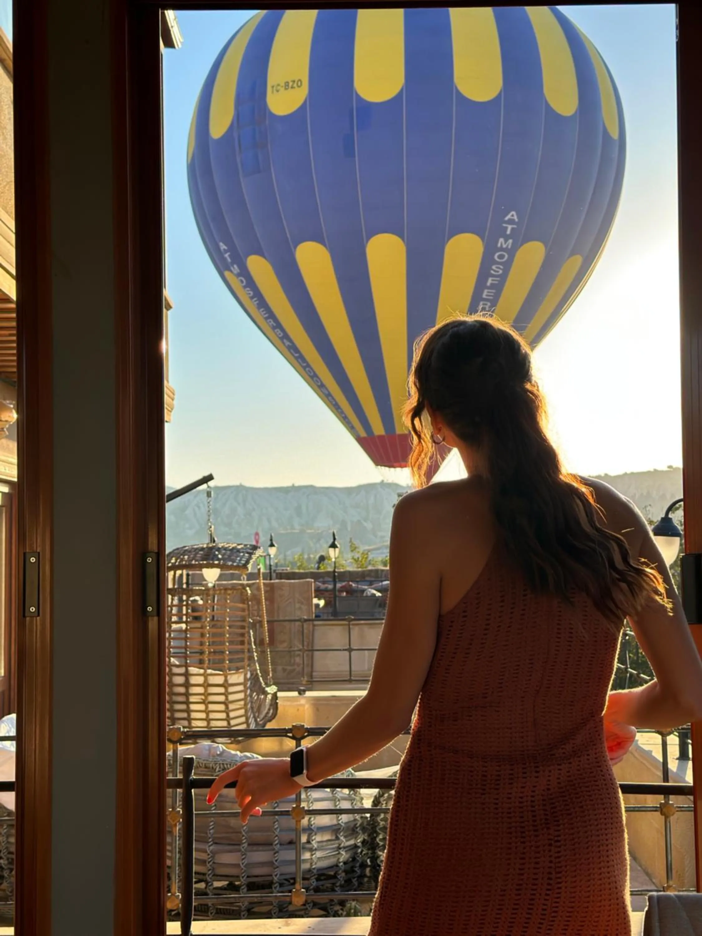 Day in Aysel Inn House