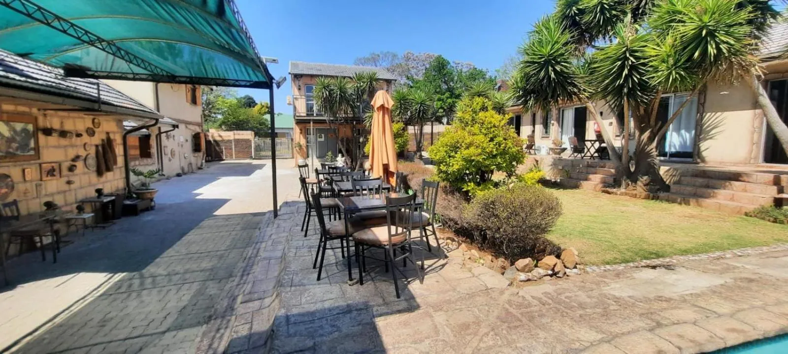 Garden view in Petra Lodge