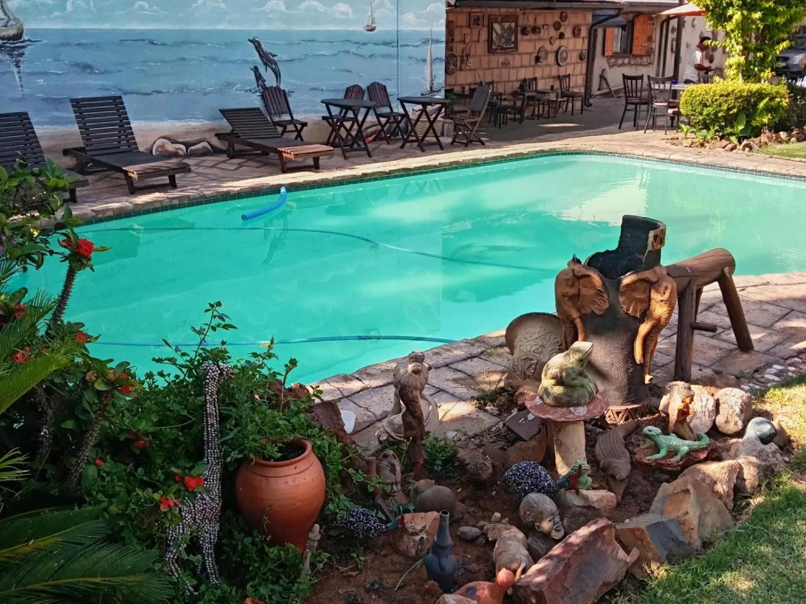 Swimming pool in Petra Lodge