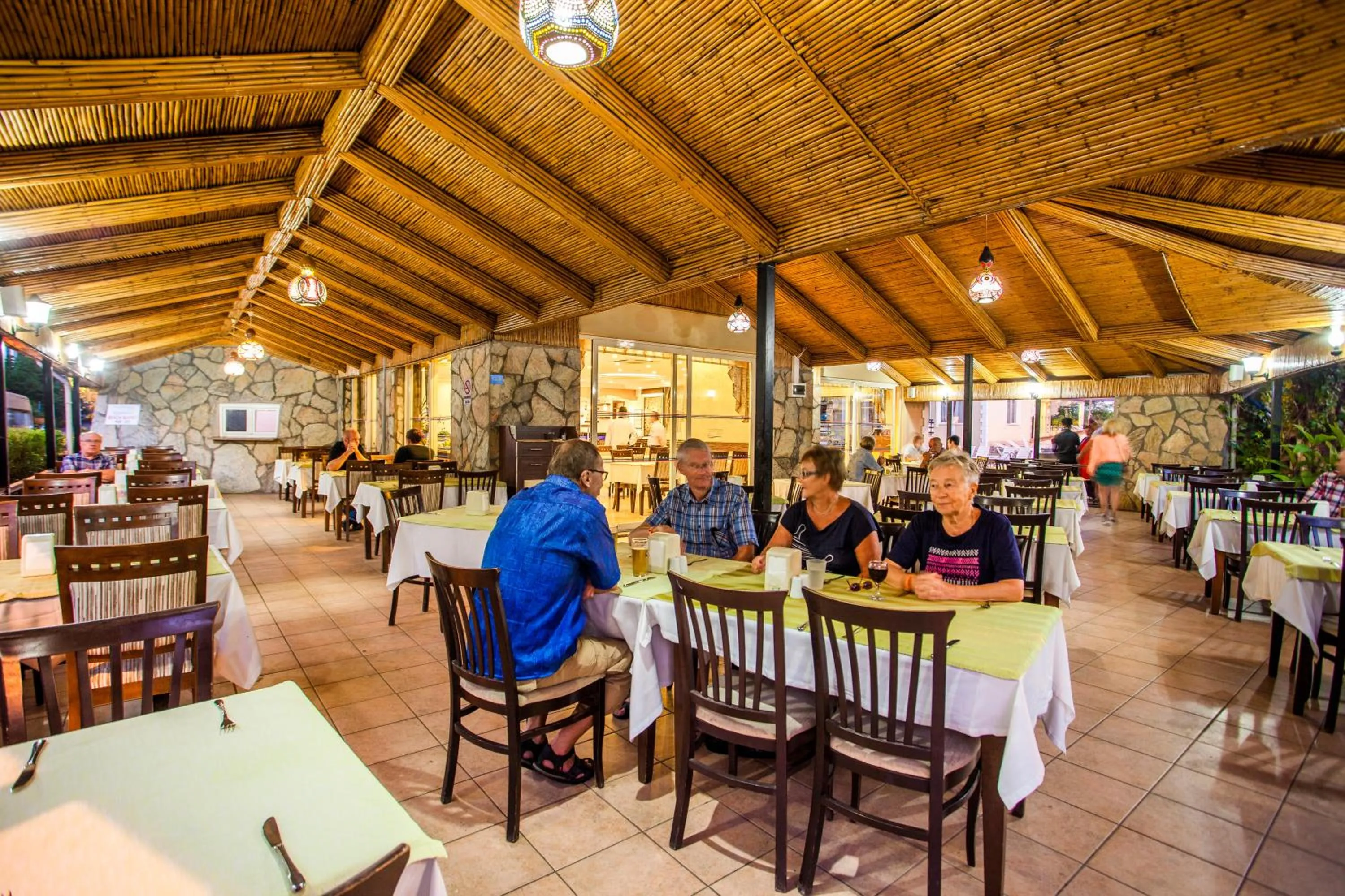 Restaurant/places to eat in Kleopatra Ada Hotel