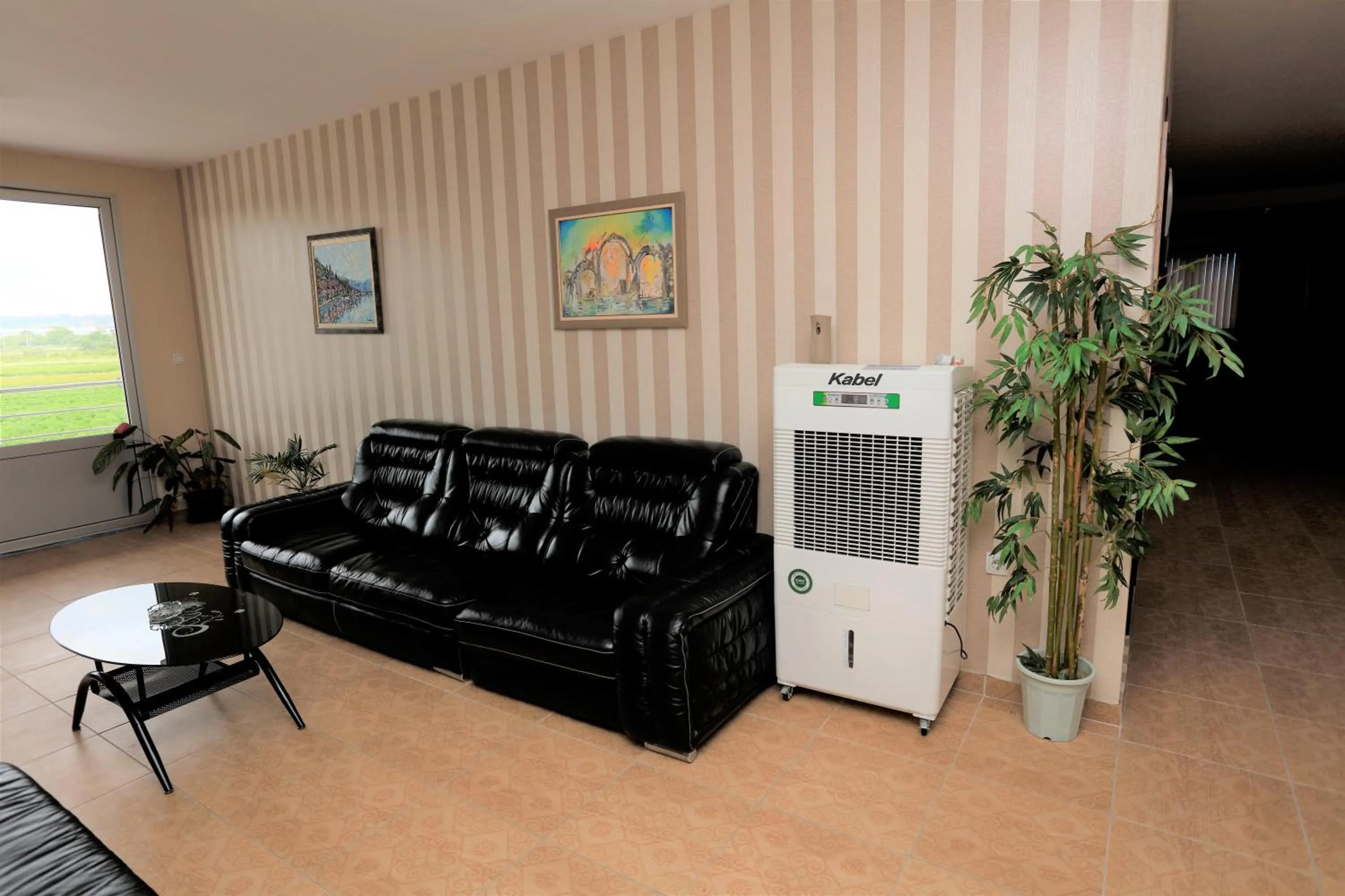 Seating area in Hotel Saradis