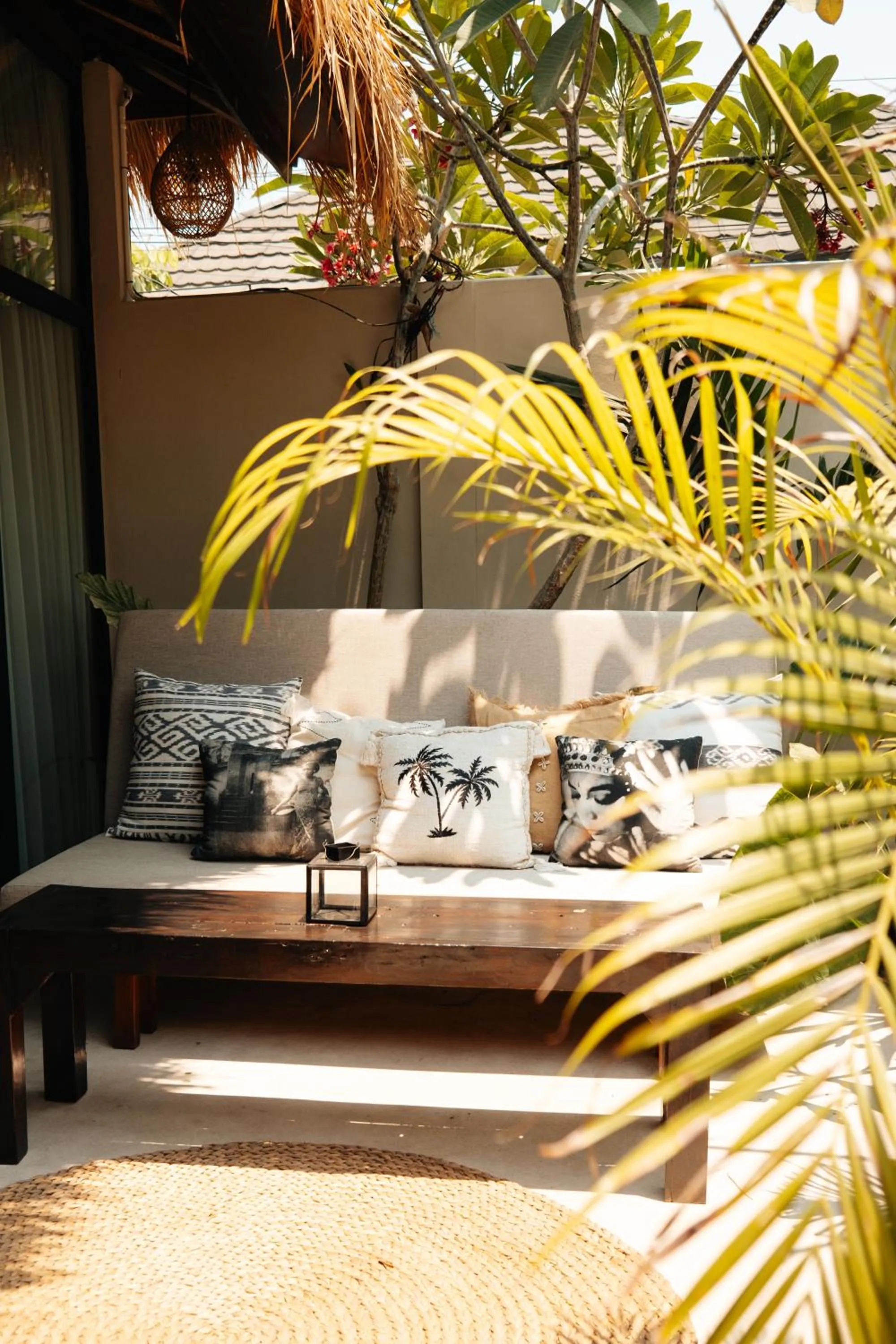 Day in Hani Hideaway