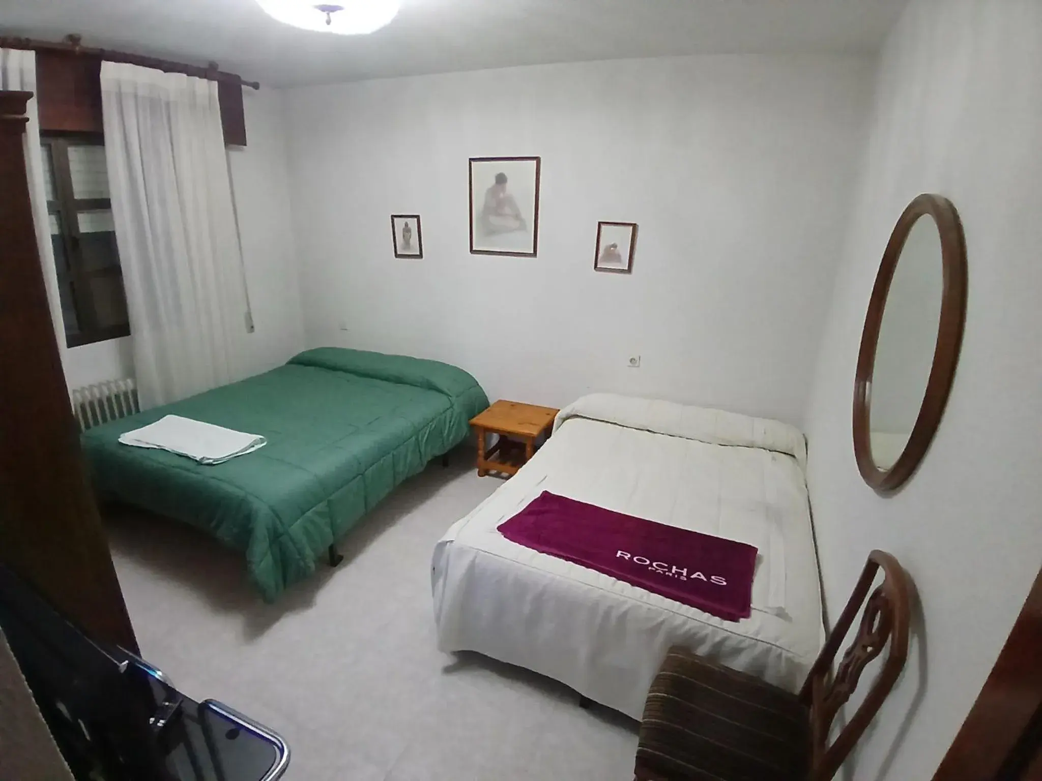 Twin/Double Room in Private Double Room Toledo Twin/Double Room in Private Double Room Toledo