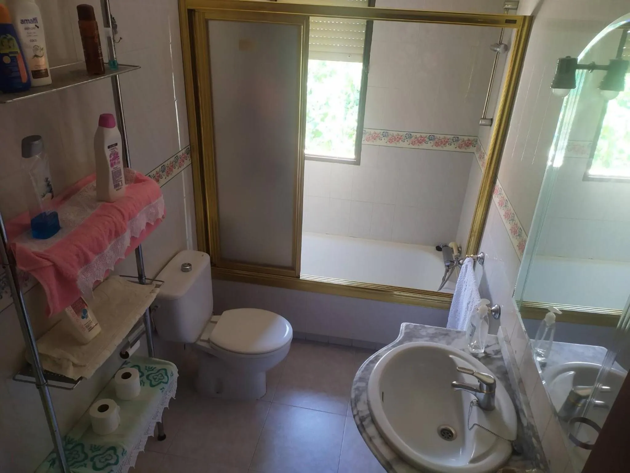 Bathroom in Private Double Room Toledo