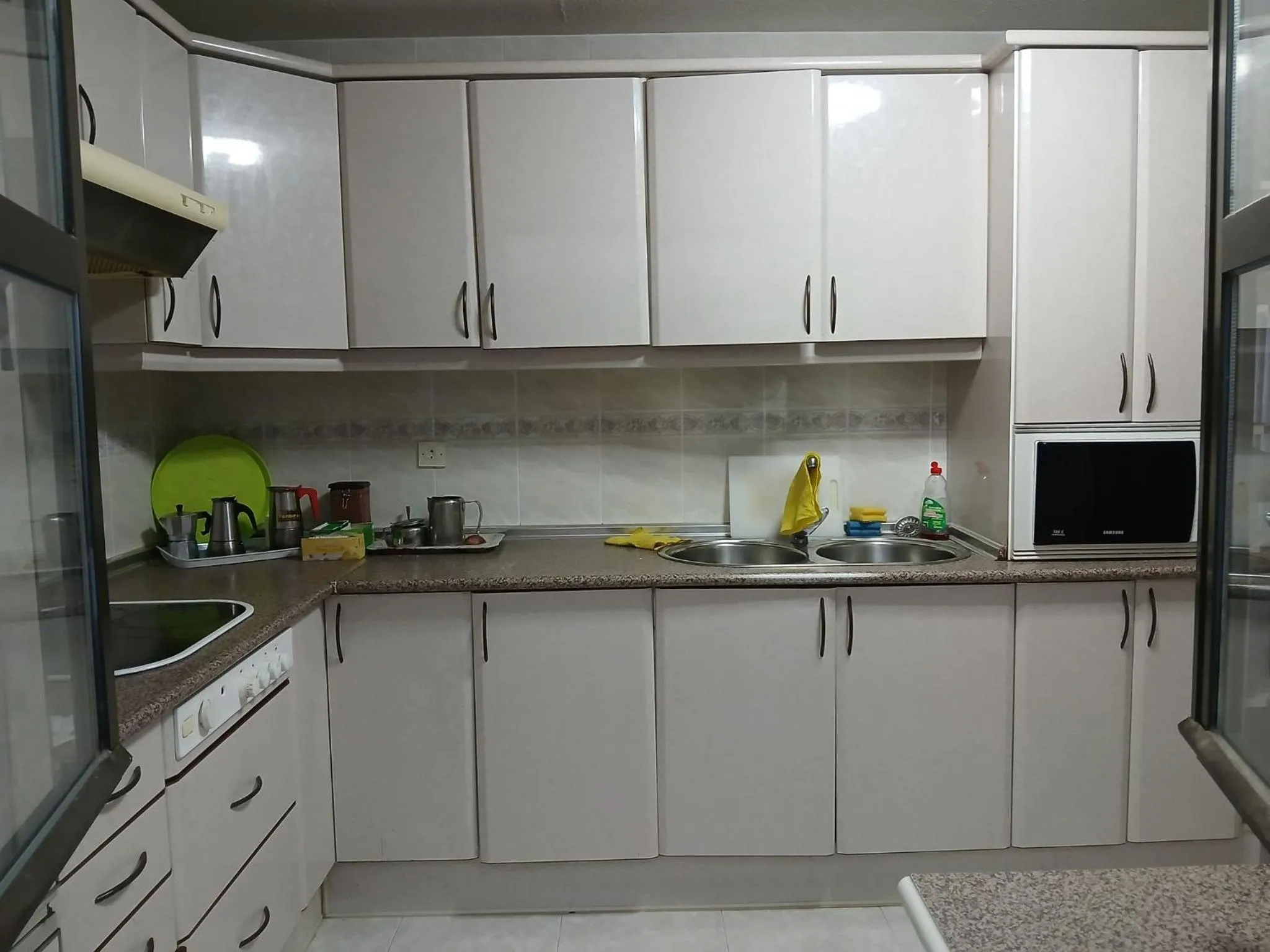 kitchen in Private Double Room Toledo