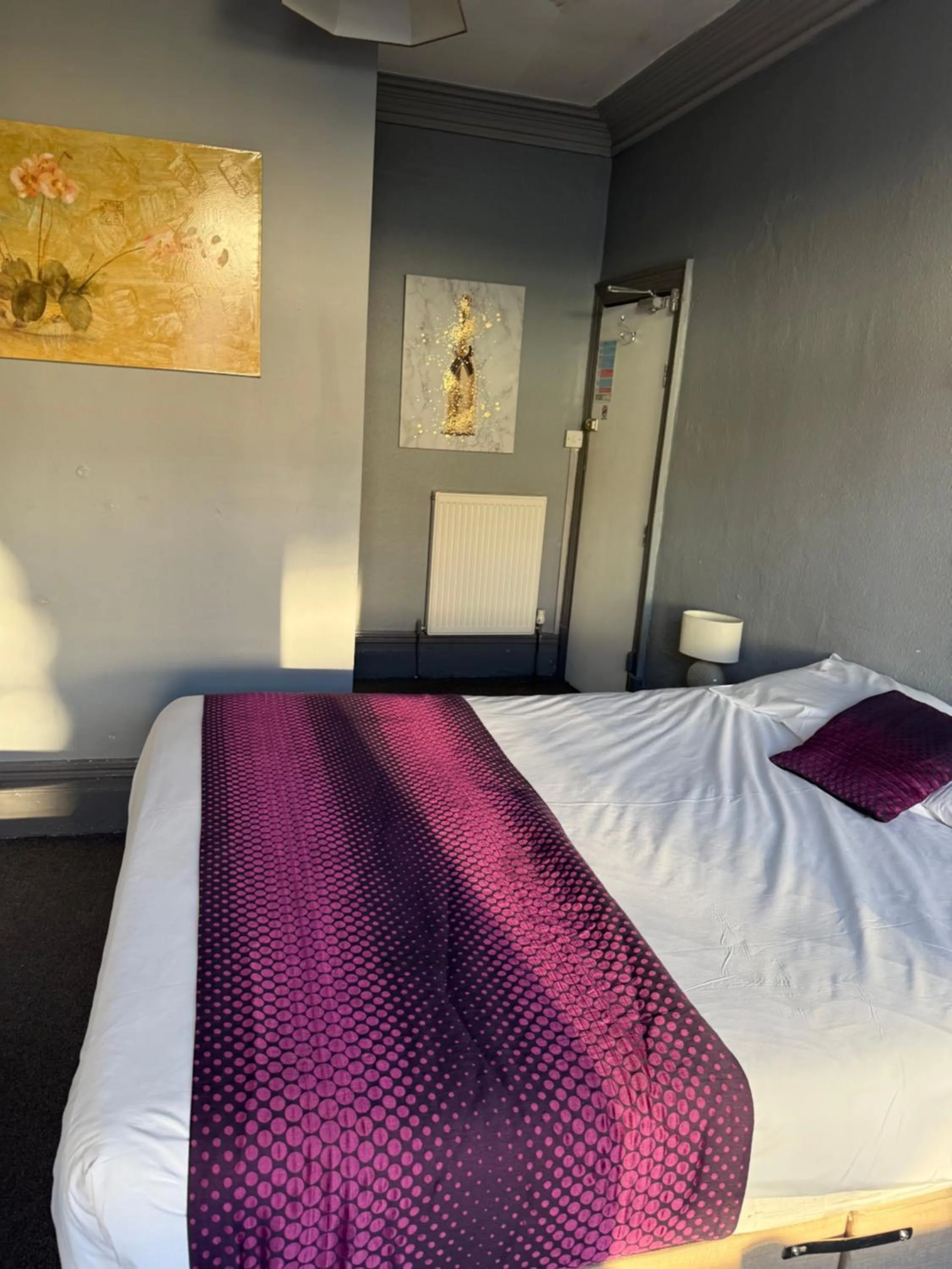 Bed in The Hotel And Bar Blackpool